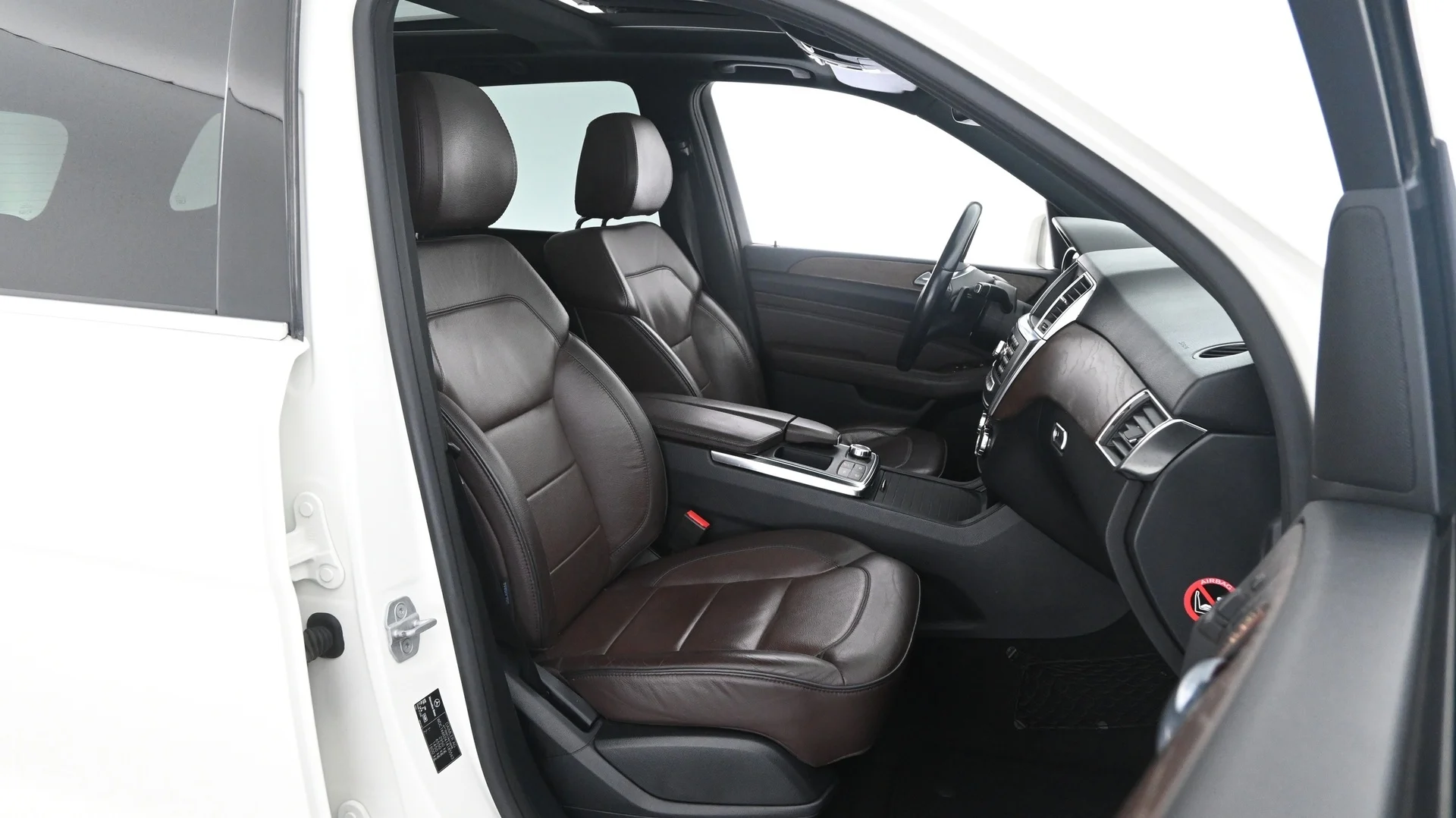 Car Image - 1wglySFuZ0NHKIpjd40kFv