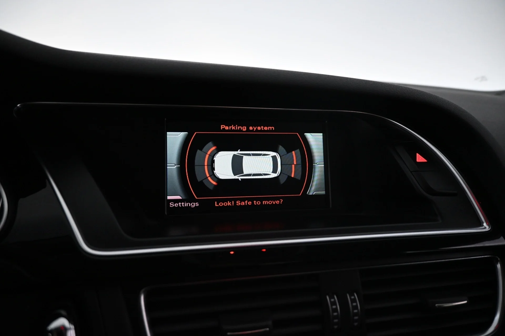 Car Image - 4tfync0TyjOya1I8yAEfxe