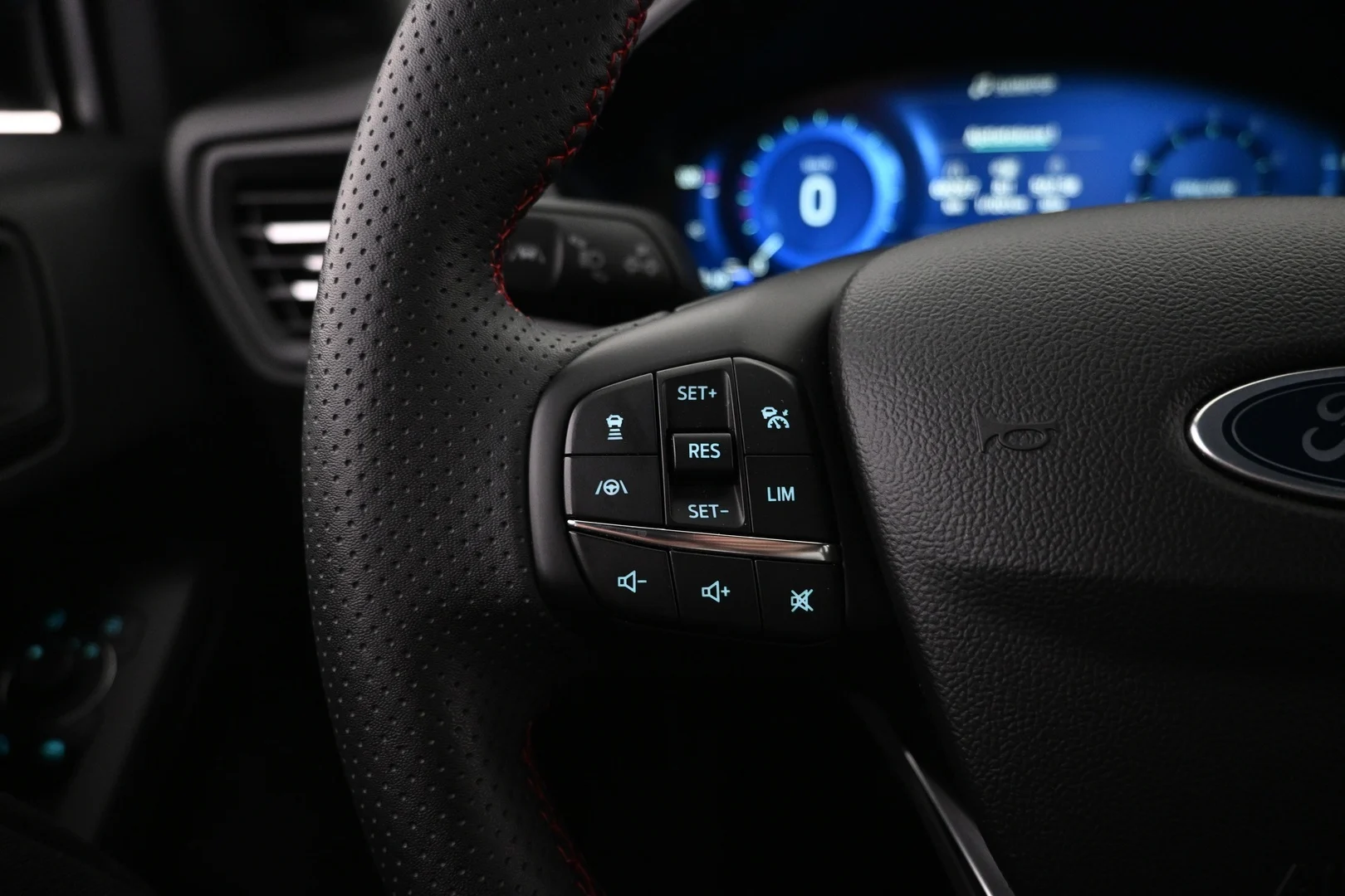 Car Image - 4yzNQ7GJyUKefzv8hDNxJE