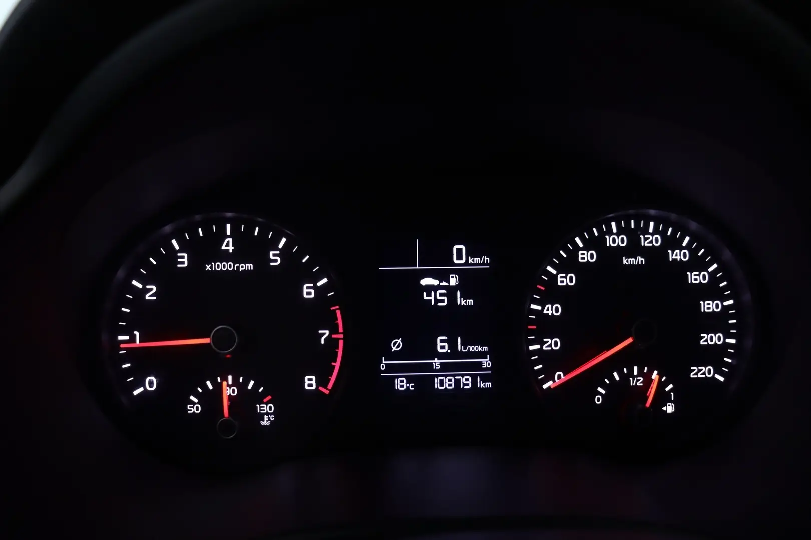 Car Image - 10BI8ddJuoLpCsx9OikE29