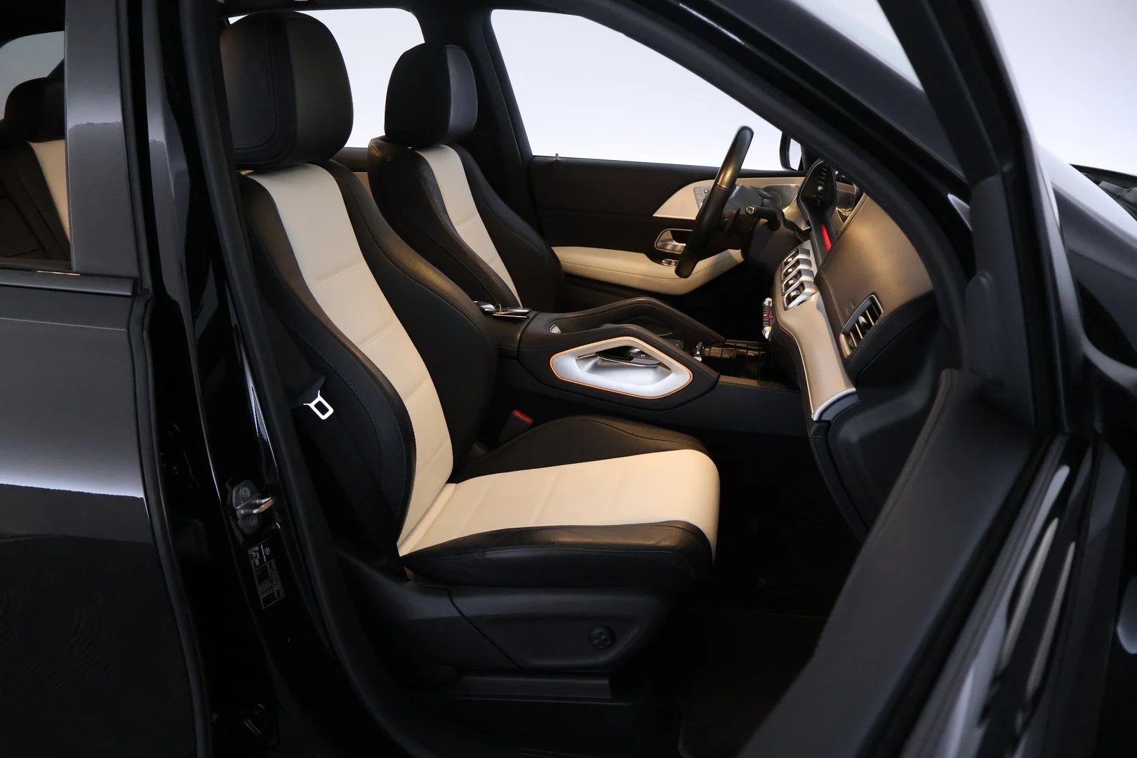 Car Image - 4Uiz81vabPTyJmCcmxLPxG