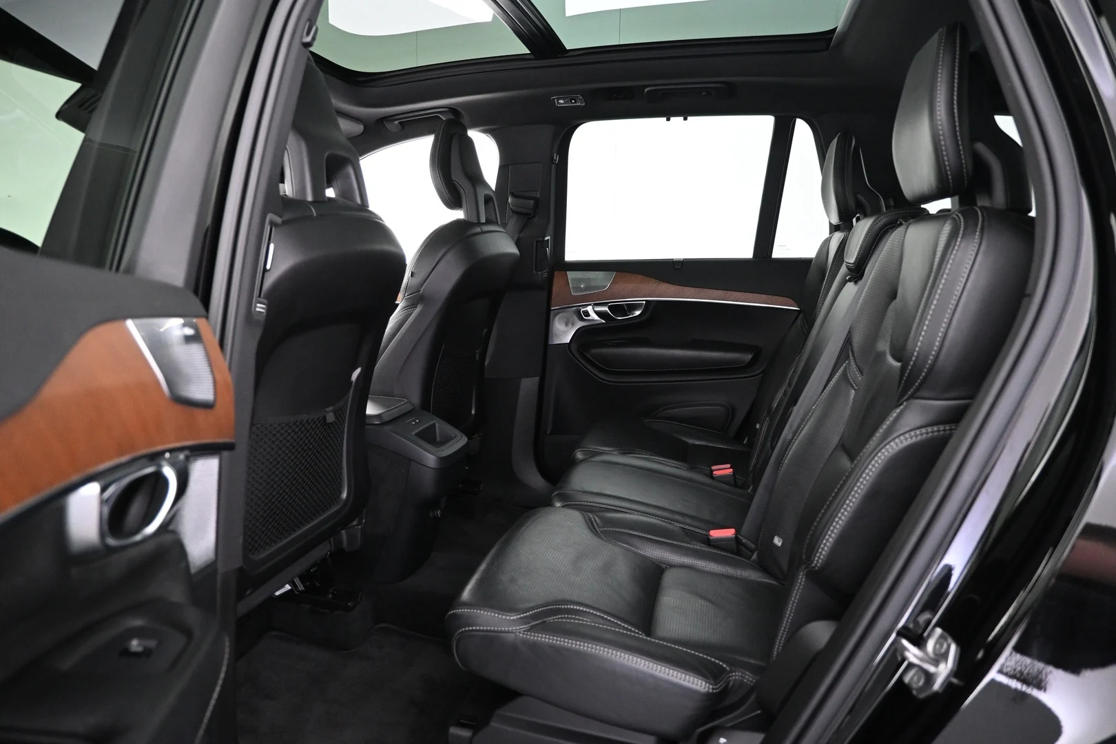 Car Image - 2J7eM0w9FVrwtPUDKNael8