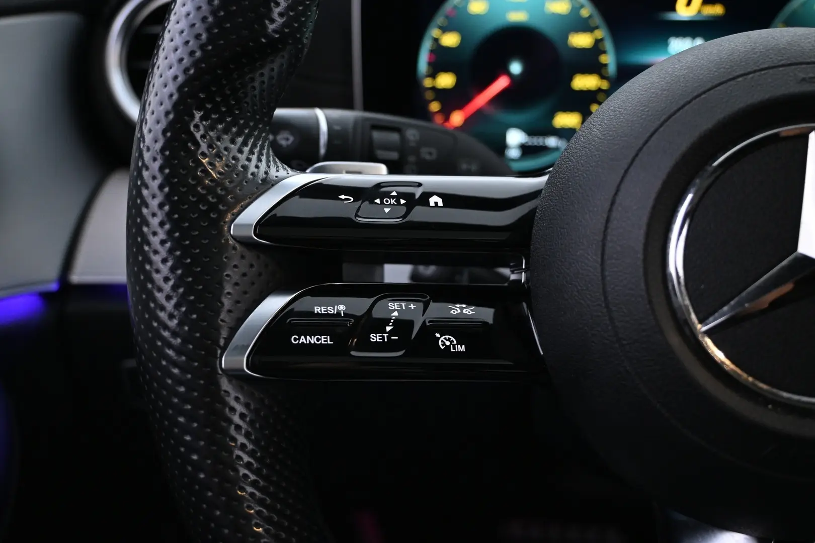 Car Image - 1dXRc4TrUylVOs6tWR7mlg