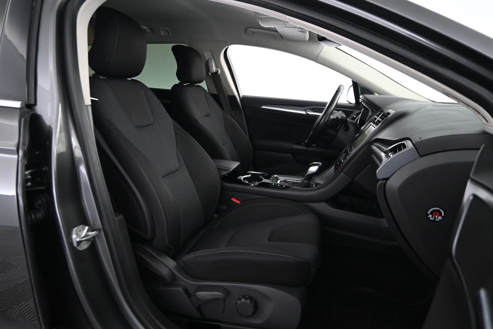 Car Image - 1fI2tqnbDtulYBddpLjtWK