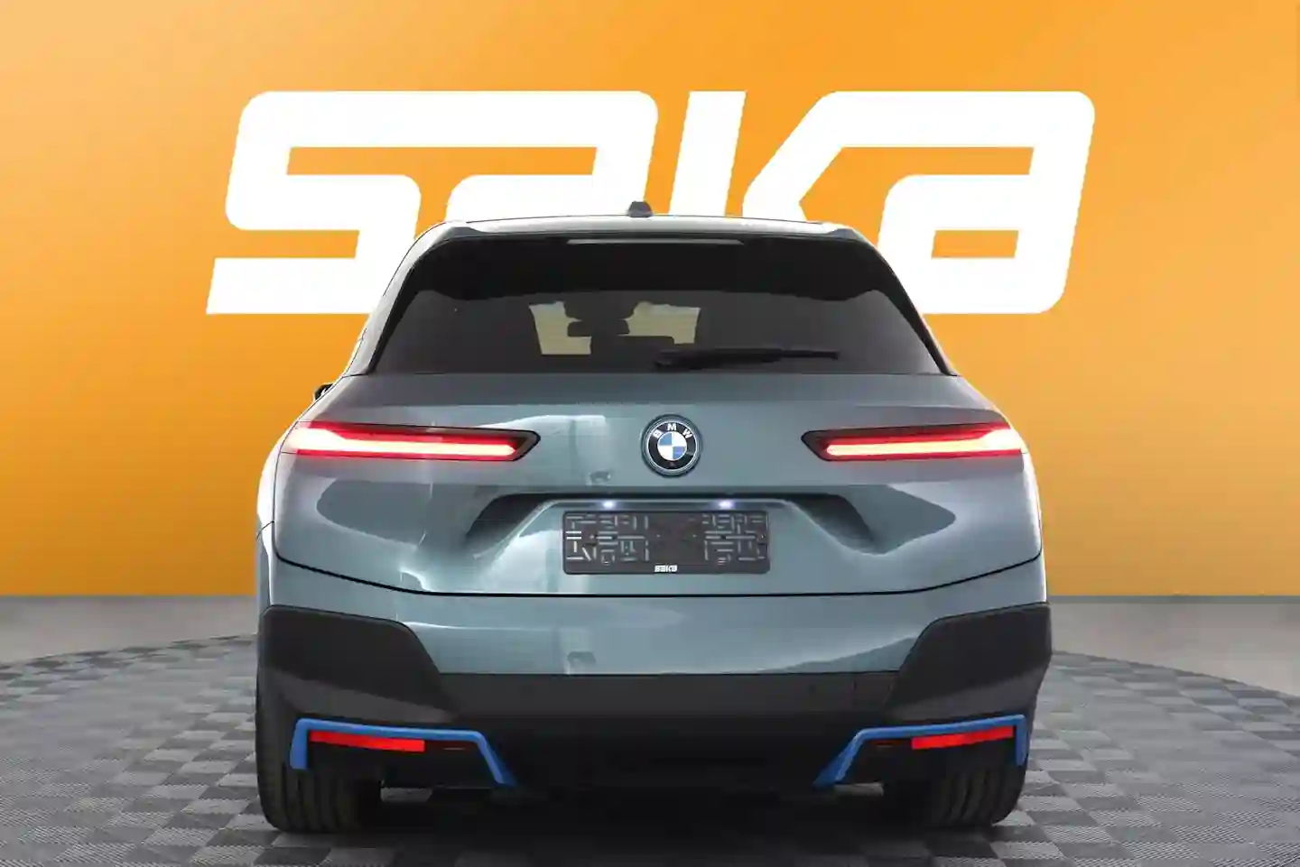 Car Image - 691eIaxDq35byf84DXfH5F