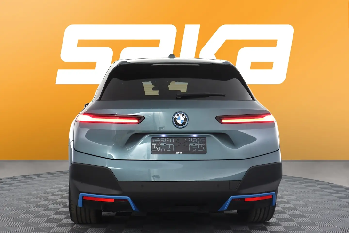 Car Image - 691eIaxDq35byf84DXfH5F