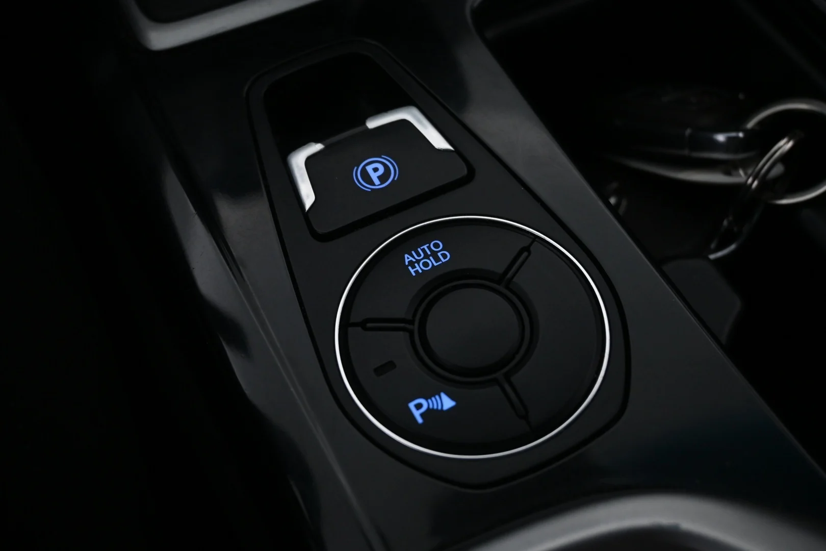 Car Image - 5vBoxhPRz9LqMsinfbBfoB