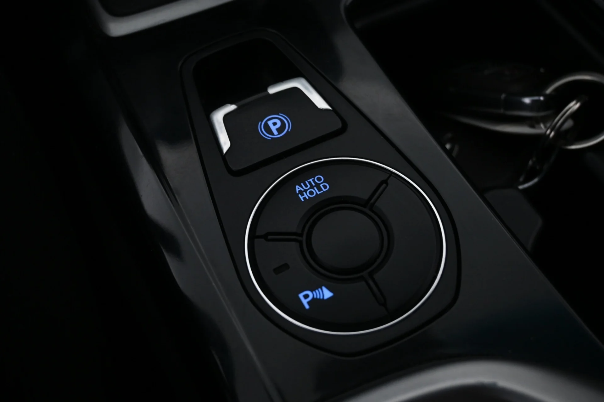 Car Image - 5vBoxhPRz9LqMsinfbBfoB