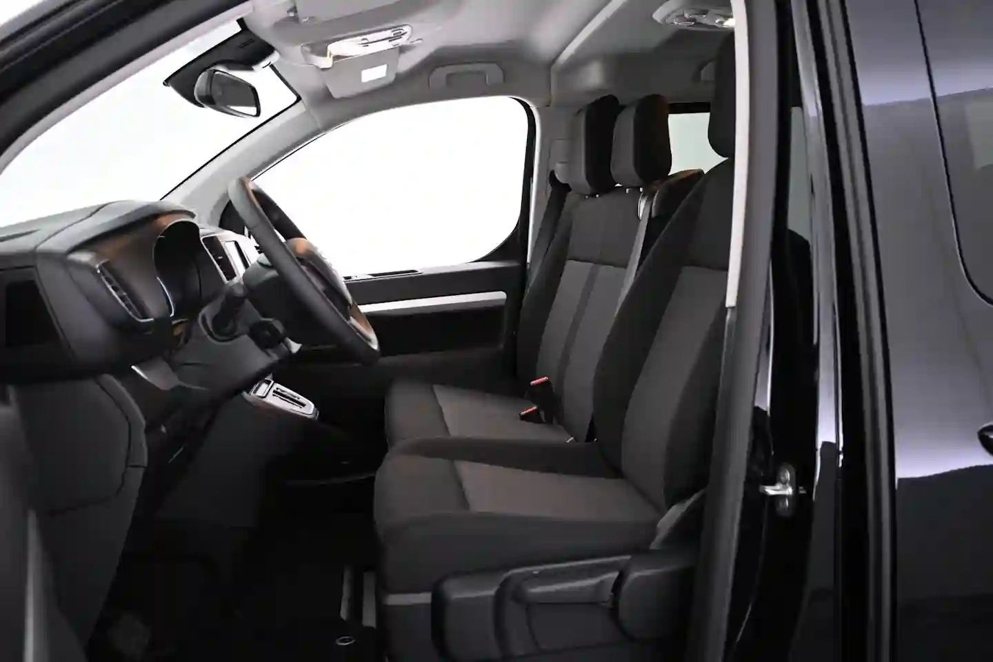 Car Image - 6AzqMn942vUC1t6ozhu42y