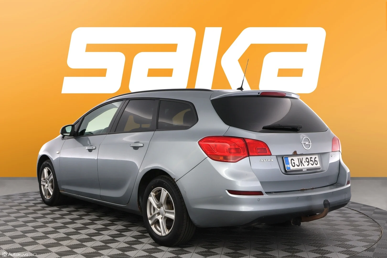 Car Image - 5kIZbr6xlzjHoZORfNDLzn