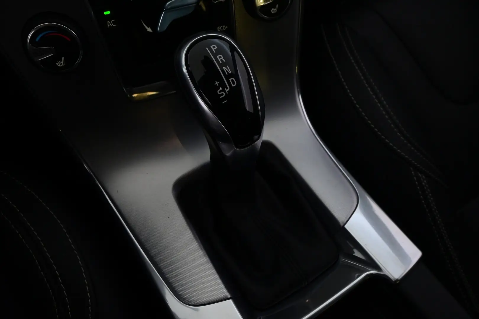 Car Image - 2YaetNBgpLSK3WdtfsboXo