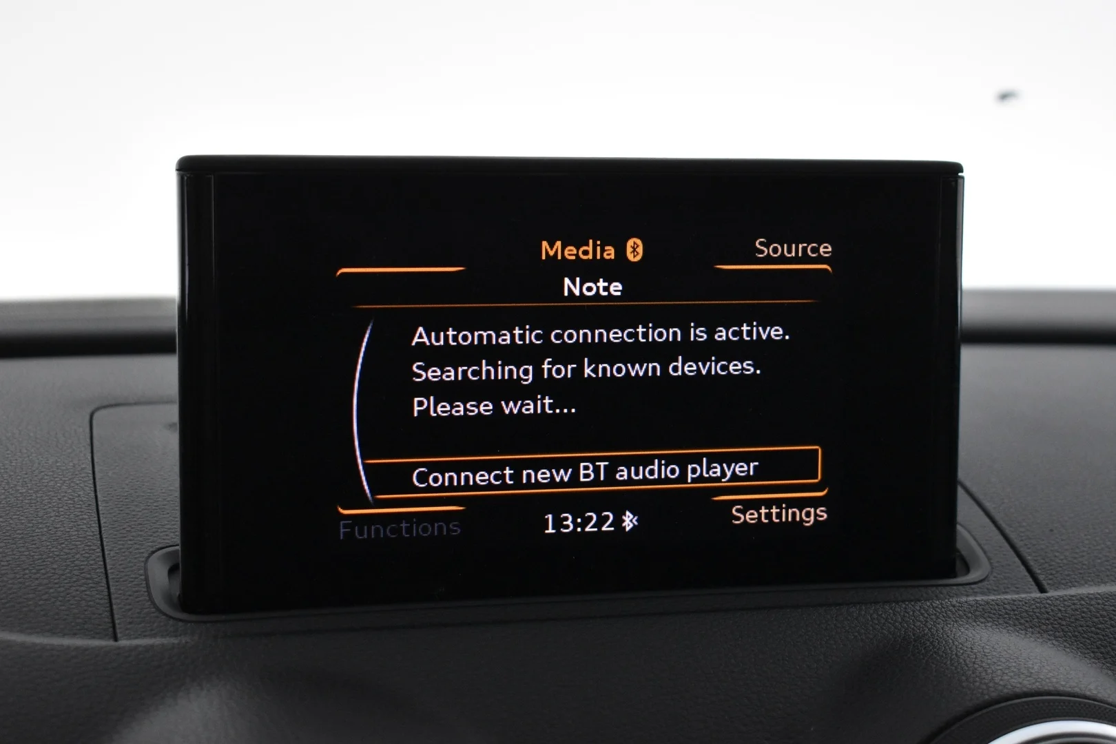 Car Image - 2DwVDjKwmhbReLruJUitrG