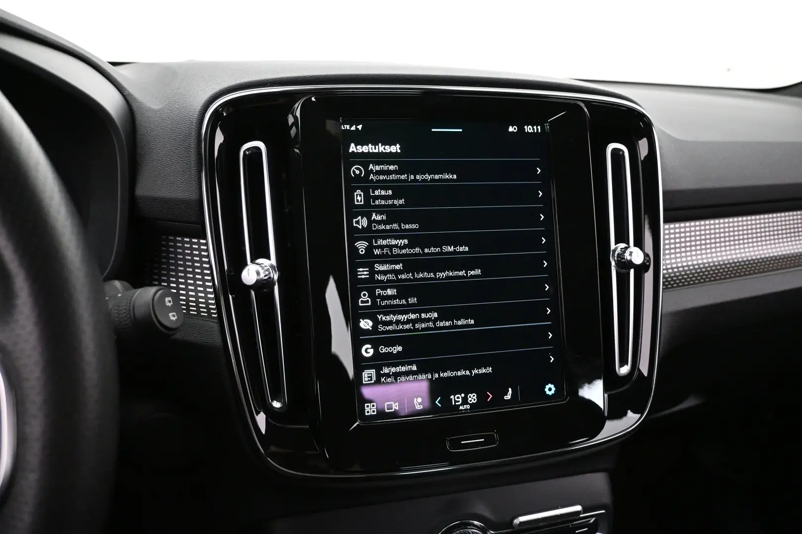 Car Image - 40C4E9Zyb04wqDXehTeDHY