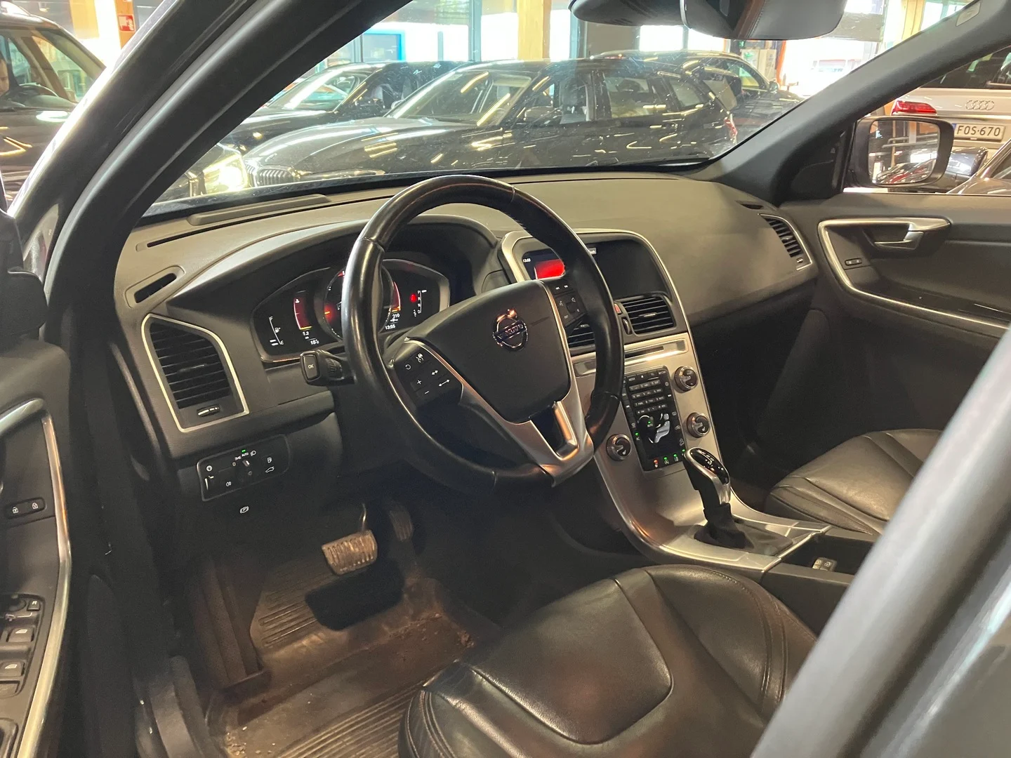 Car Image - 2So8T6UE2o6cCi0J5urdNU