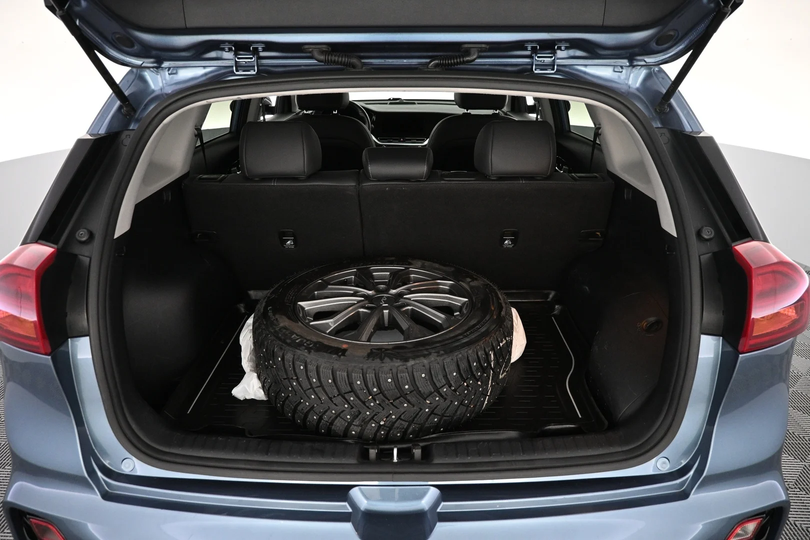 Car Image - 15mknHpzvDDYbcoFXdnDkH