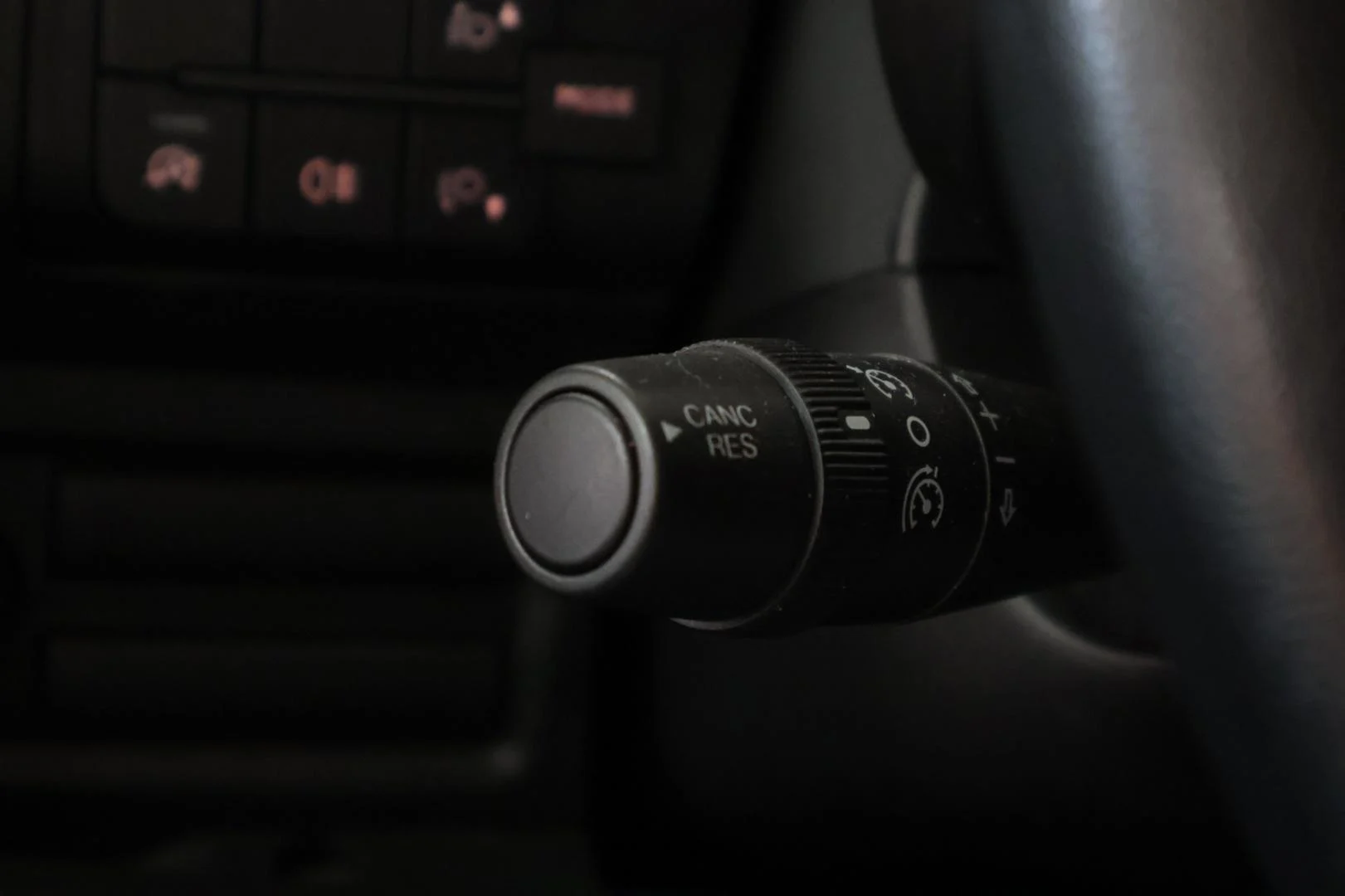 Car Image - 6Sc6dL8eUrI4AWghNKERyr