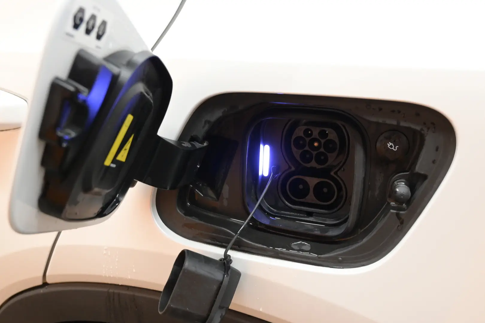 Car Image - 6gEuTkhklMGFr6CV0WwyPG
