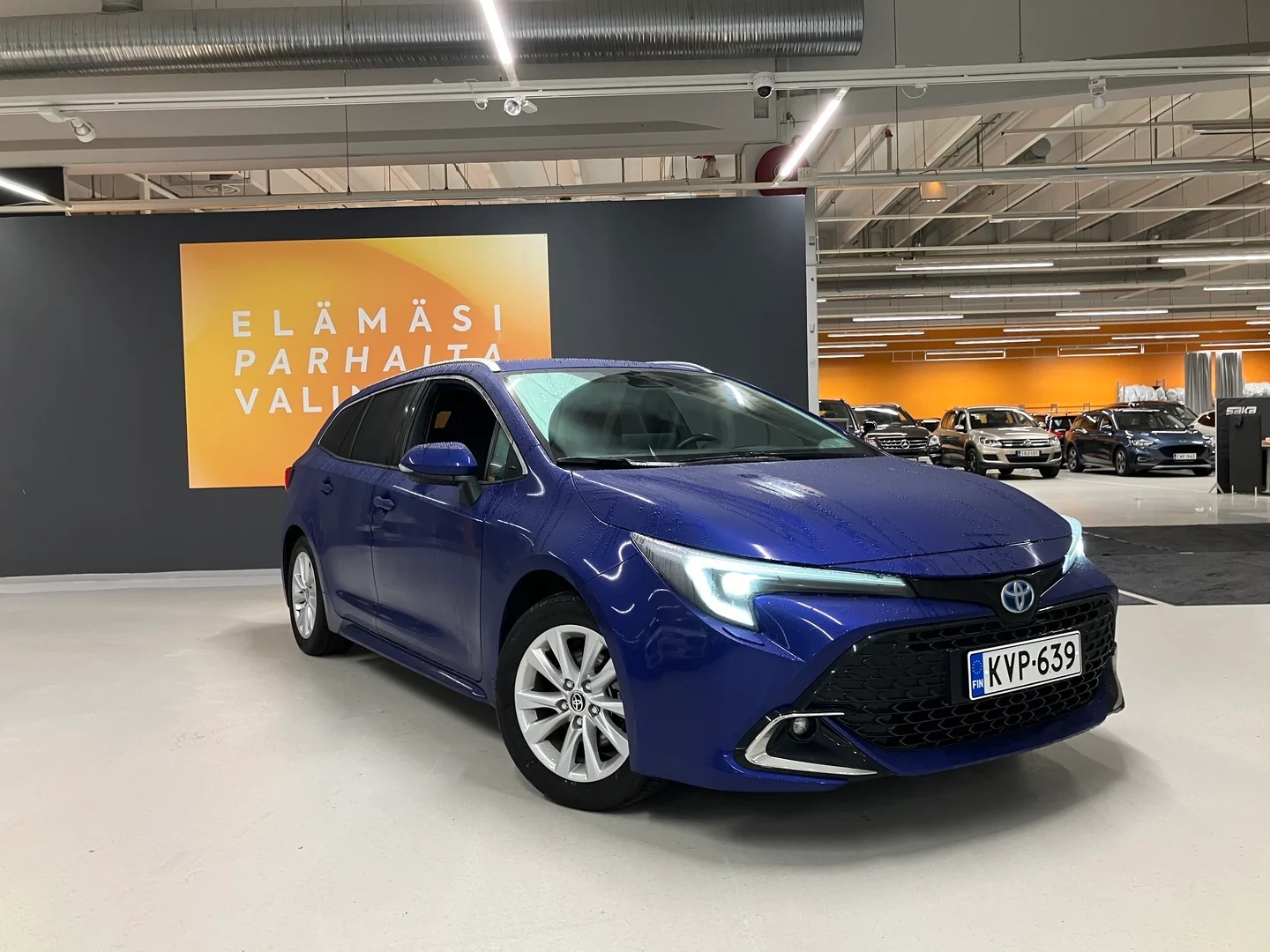 Car Image - 7FXlMs0eKyK6gtWnE5zmf3