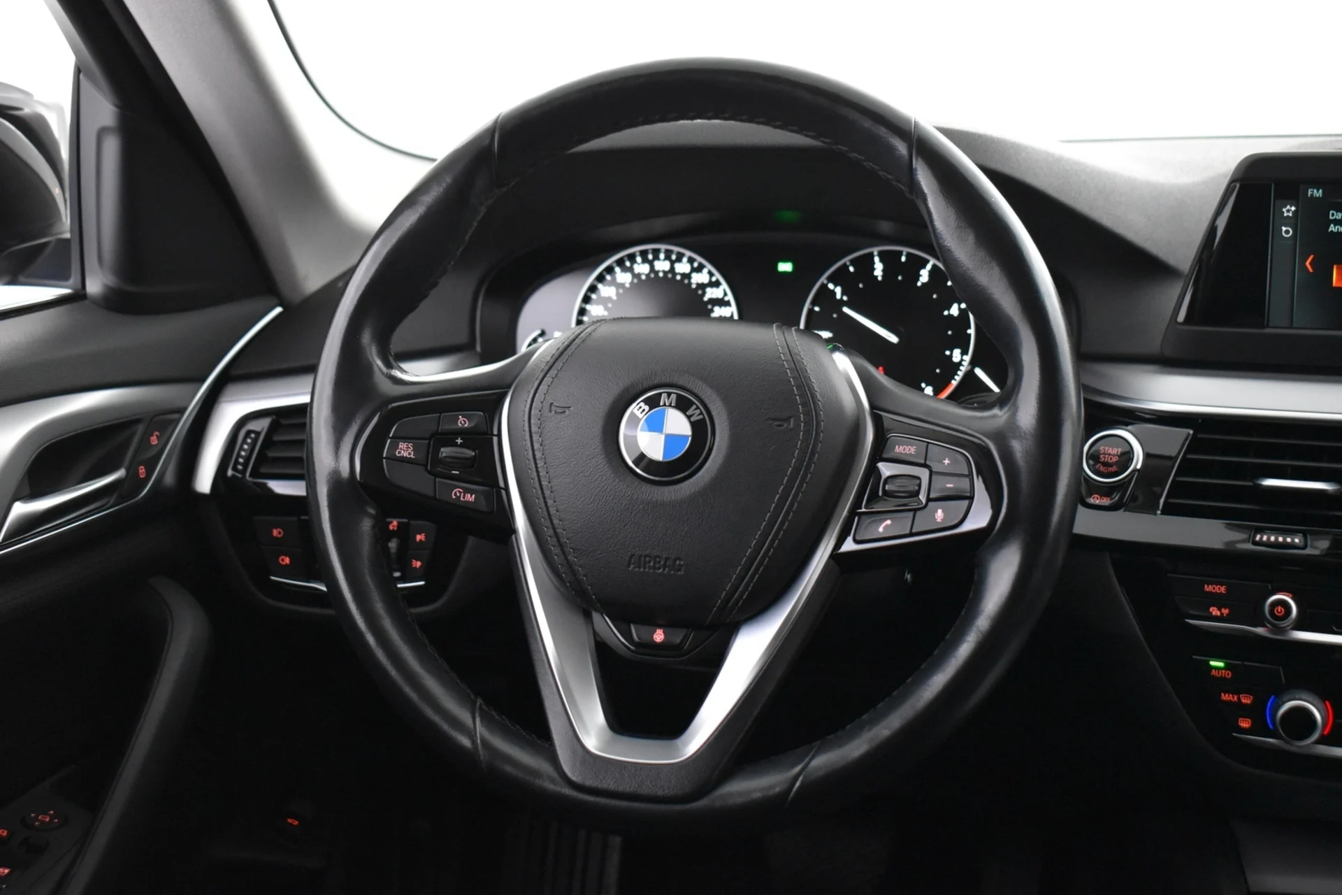 Car Image - 6sycJkNvqSIYGwMBgSZtEU