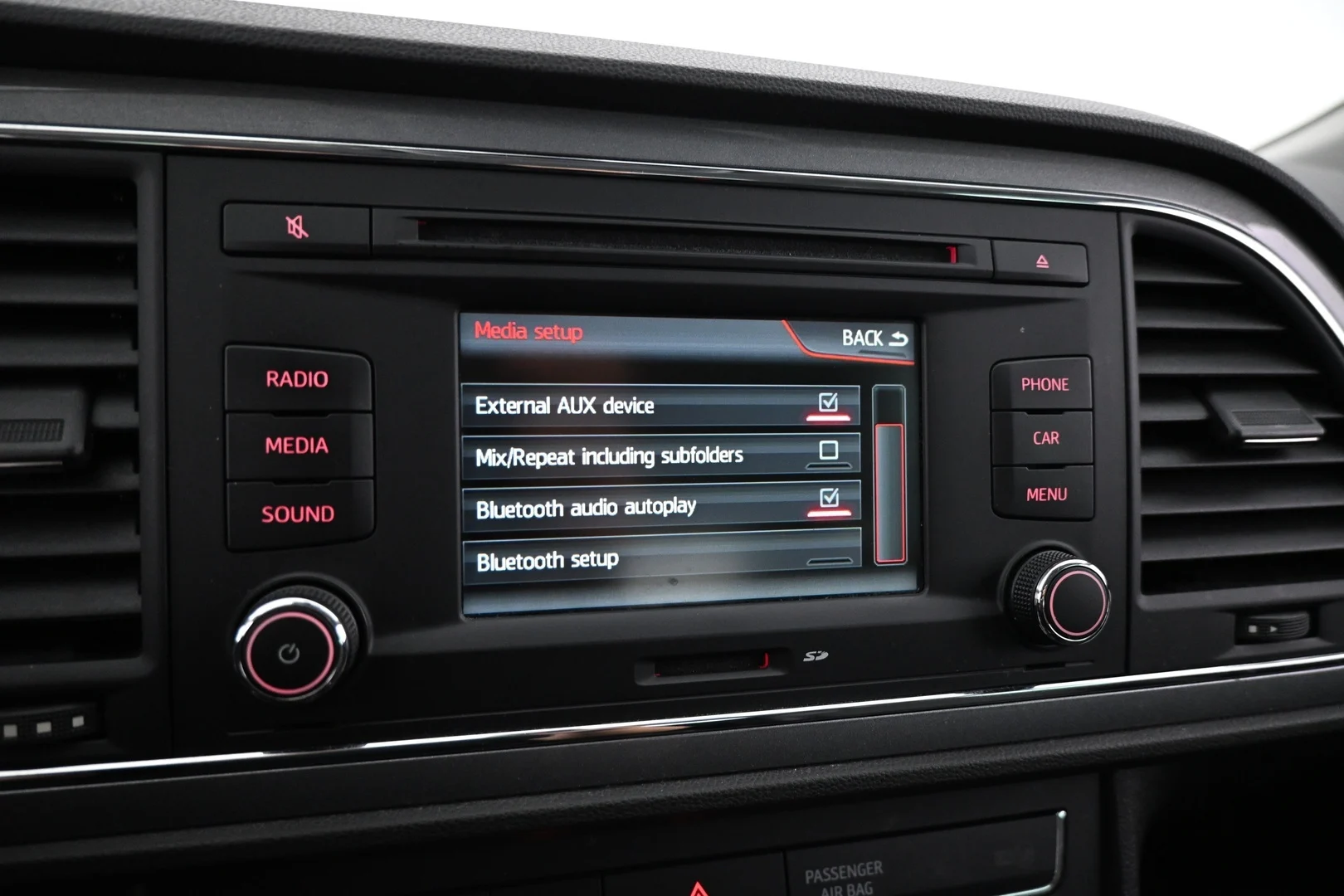 Car Image - NI5k9vGxFcFNLl0Ax0Tgm