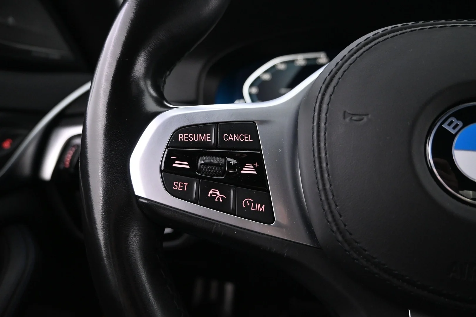 Car Image - 6b63mbPvKGqYAXgMSEgCKw