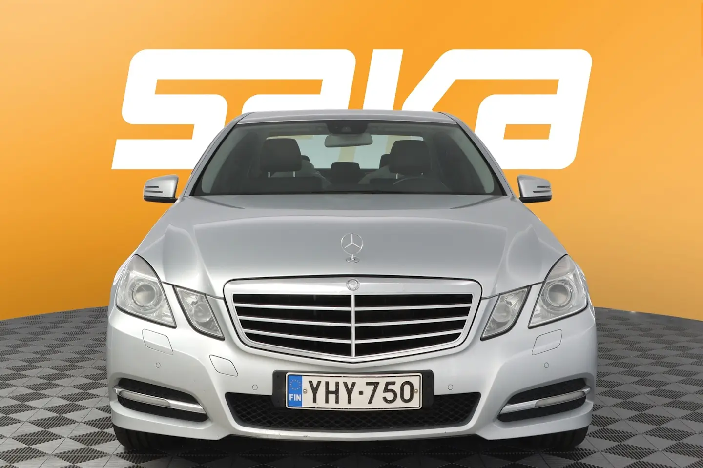 Car Image - 5M5KzdrU7aPhcvEv6EBpM8
