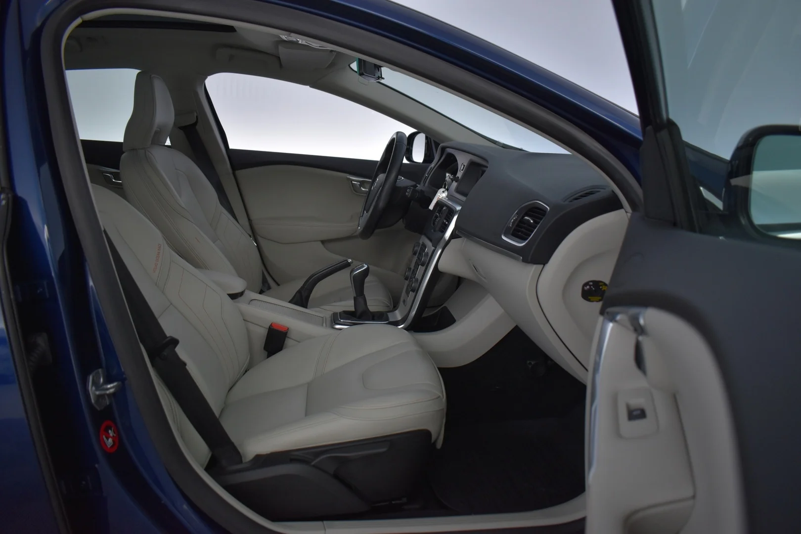 Car Image - 4lWsYOX30ykeoAOkCcSmOW