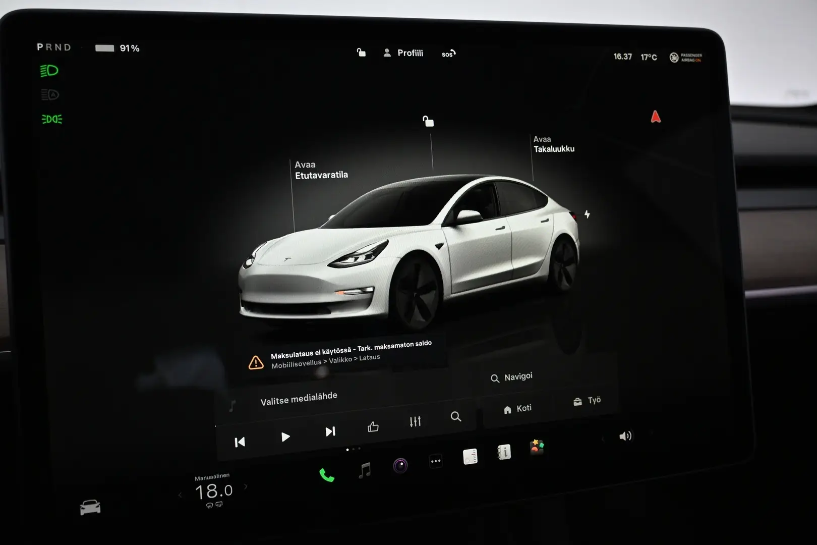 Car Image - WzarpjFbqcBcCyHSoxr1G
