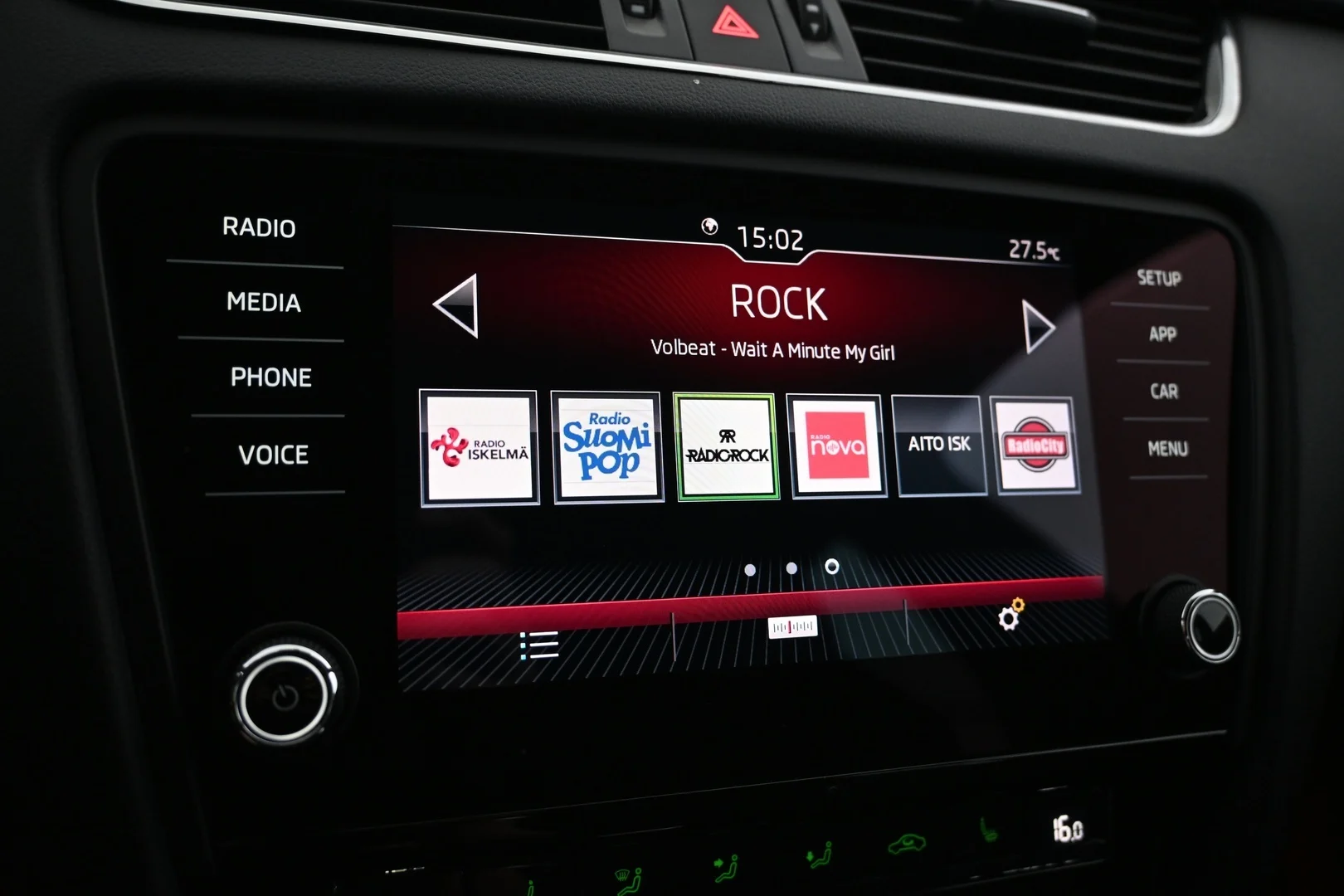 Car Image - 321BbH0vYxqlgLrzDtIOQz