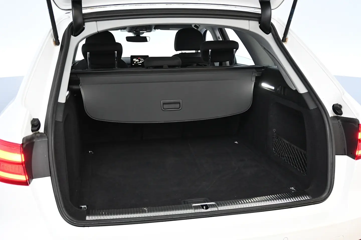 Car Image - nxI84AQgQCNrelsmhFeRt