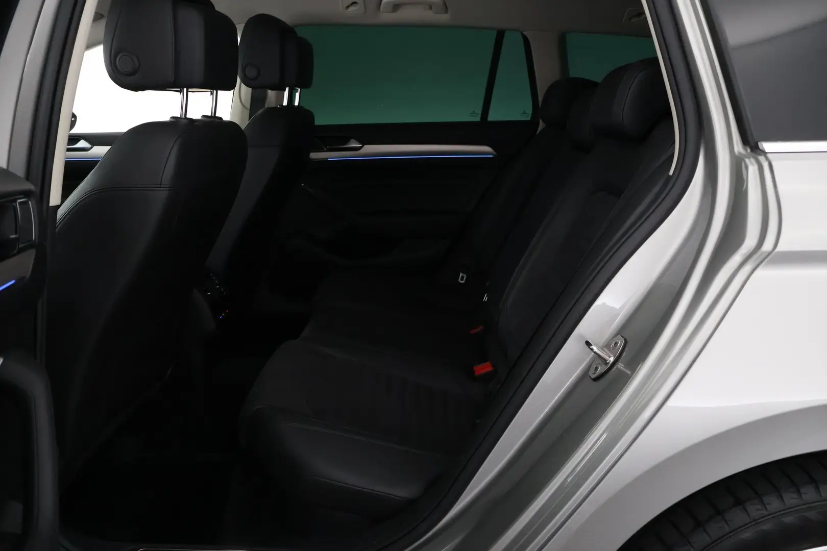 Car Image - 61sgAPRtvZm1ol9vN54ElG