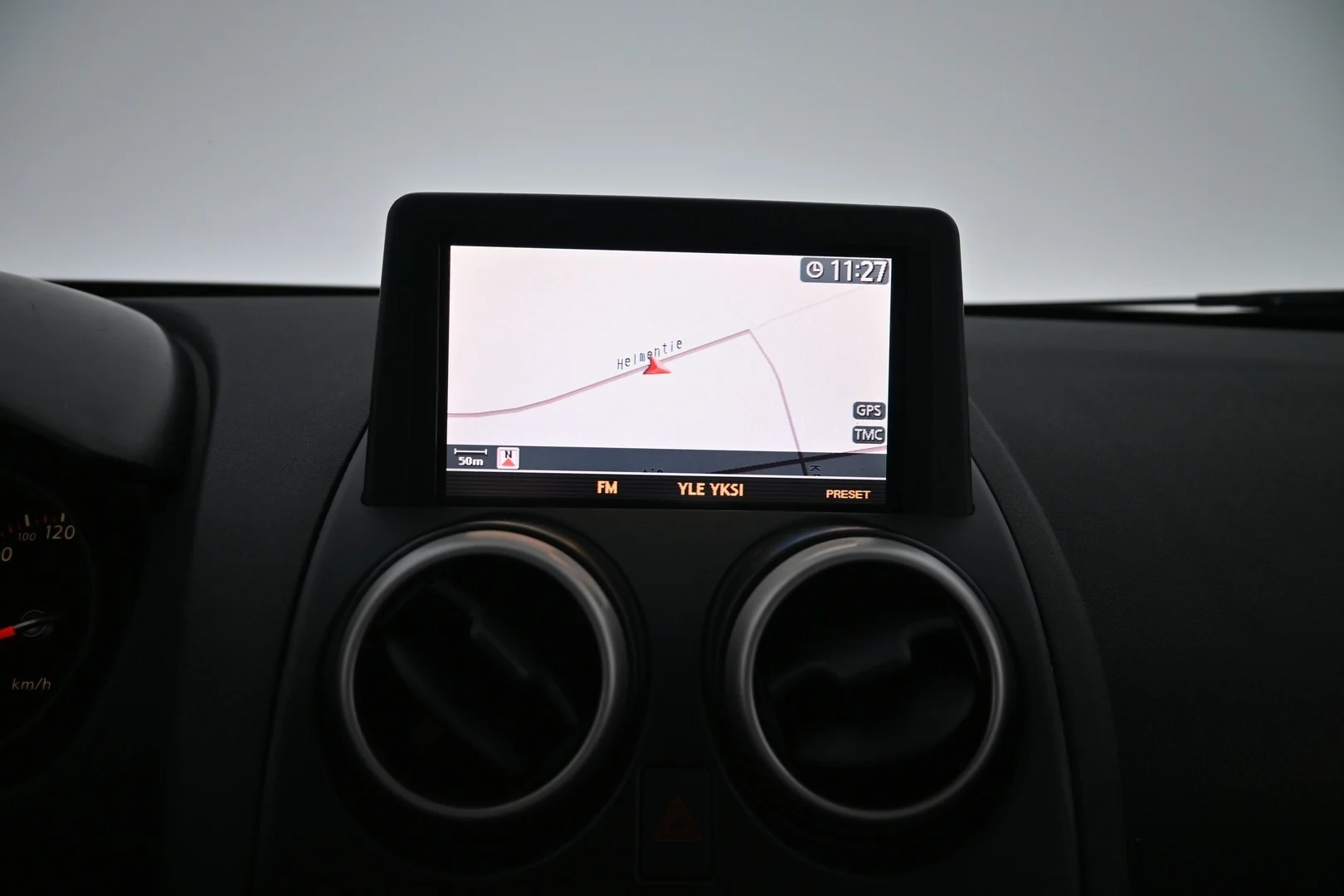 Car Image - 2Bsew2jqtqbWZfE7LiIGzj