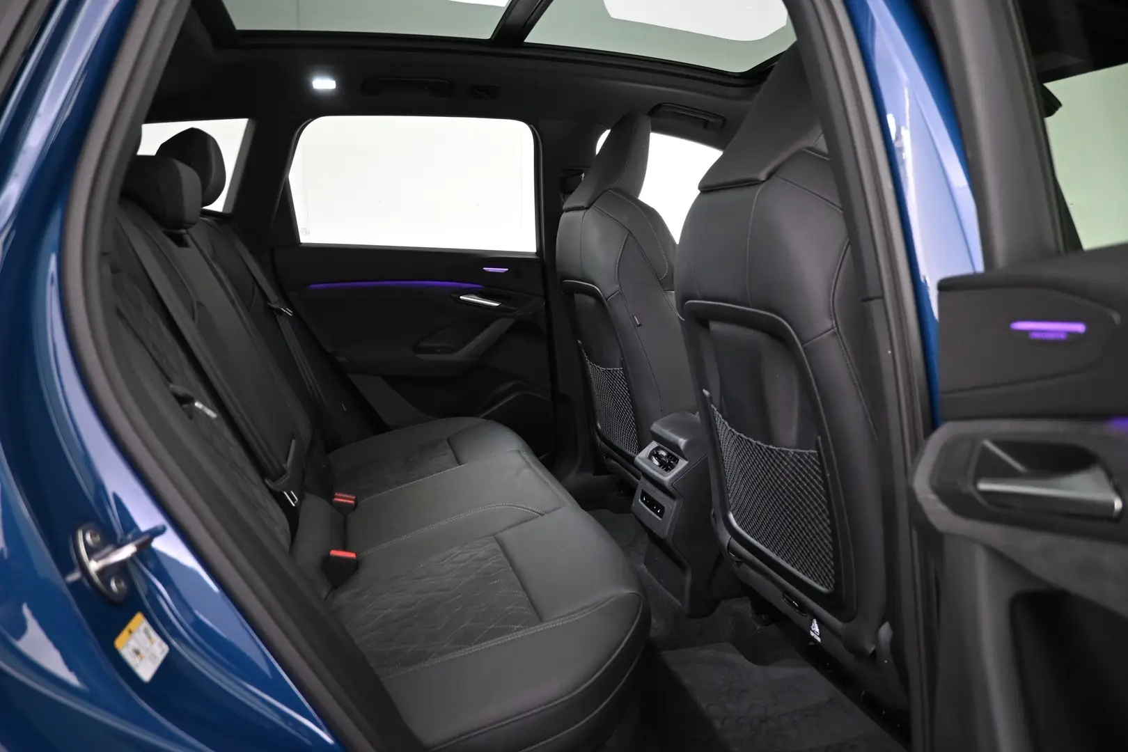 Car Image - 2PmQDPxTbVFuWeDB28MB4F