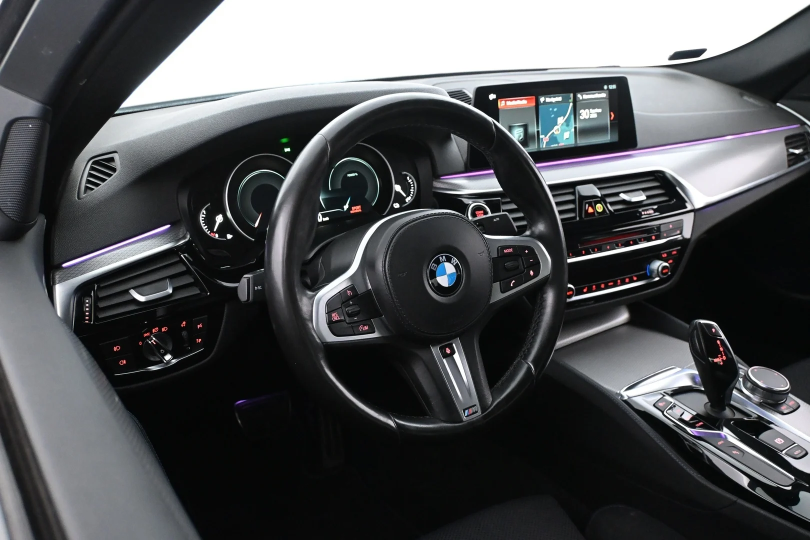 Car Image - 6lMkGlW8FWNLtnmjruAW0H