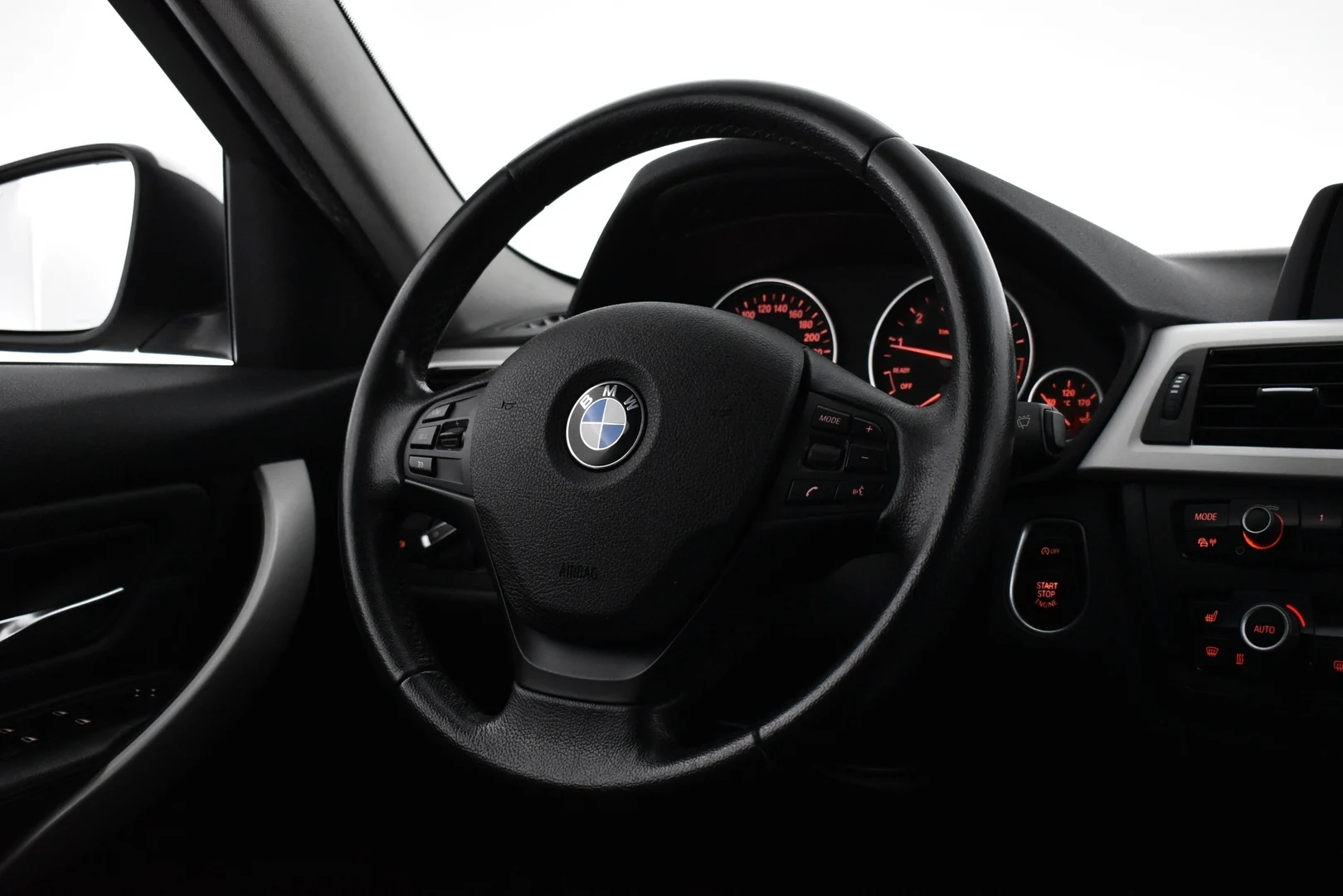 Car Image - 1kW7OdJ4gqA0YWvqhFmVN7