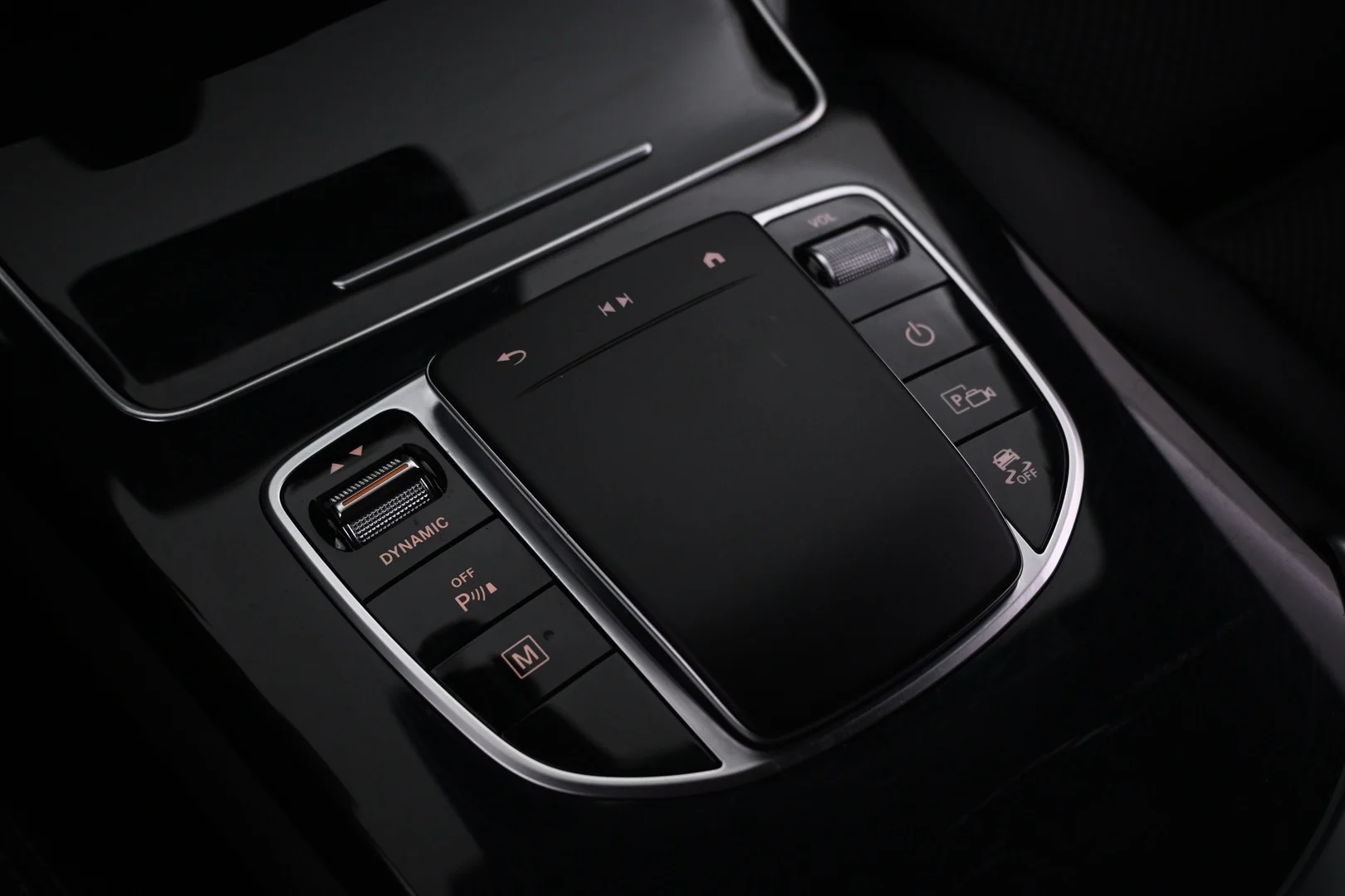 Car Image - 6Sa4RIzoW3xsZEkq64DlRx