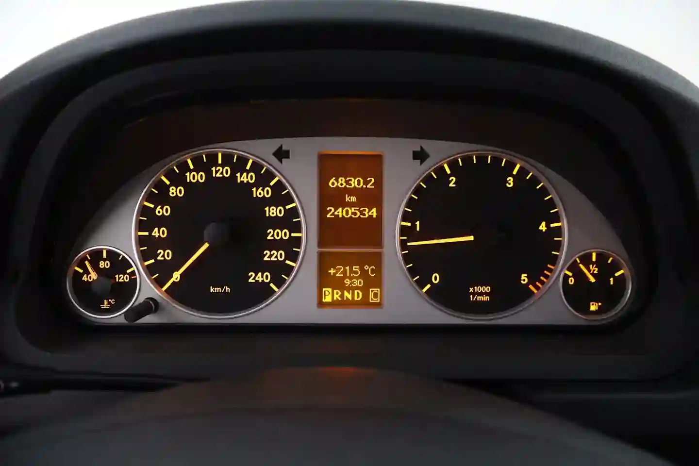 Car Image - 2pvQX6CKiB5zWtb3jeL3C0