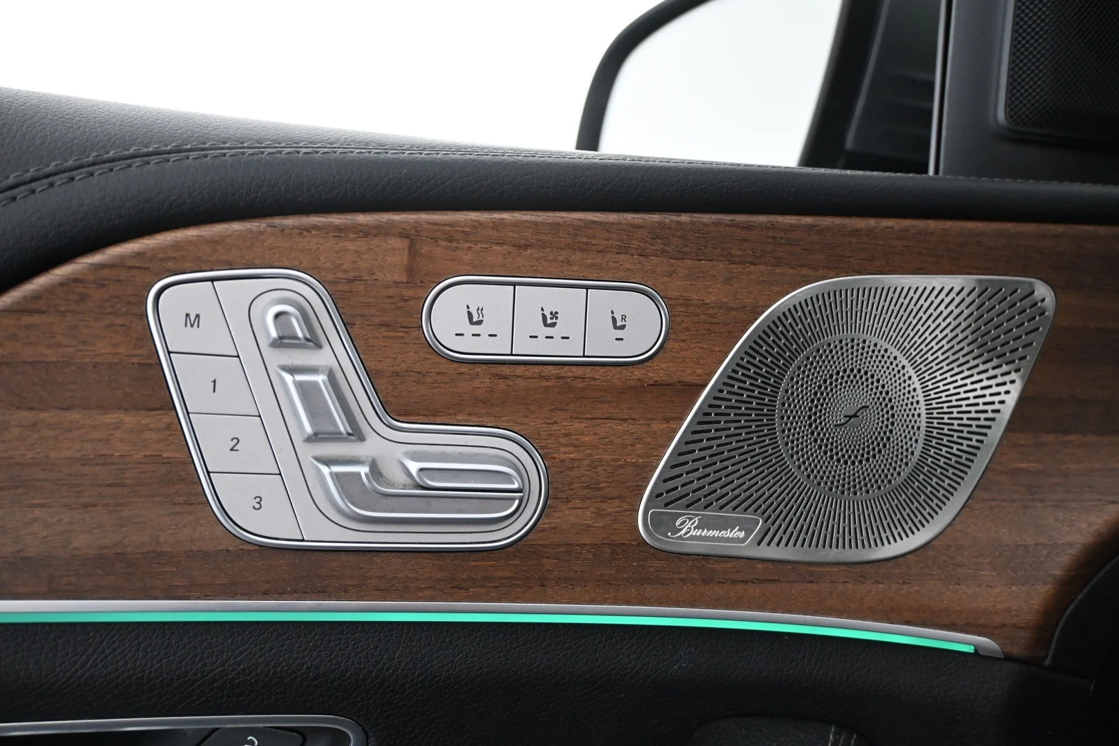 Car Image - 5k6Xdjx4GNPkJq2k81SXEb