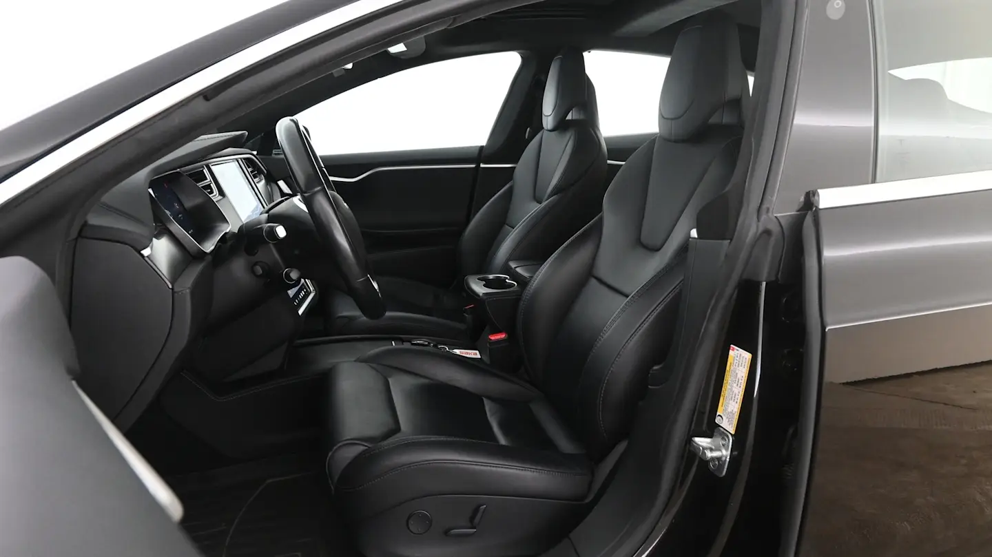 Car Image - 3lvthPjVyqyZ5FemHjqBd6