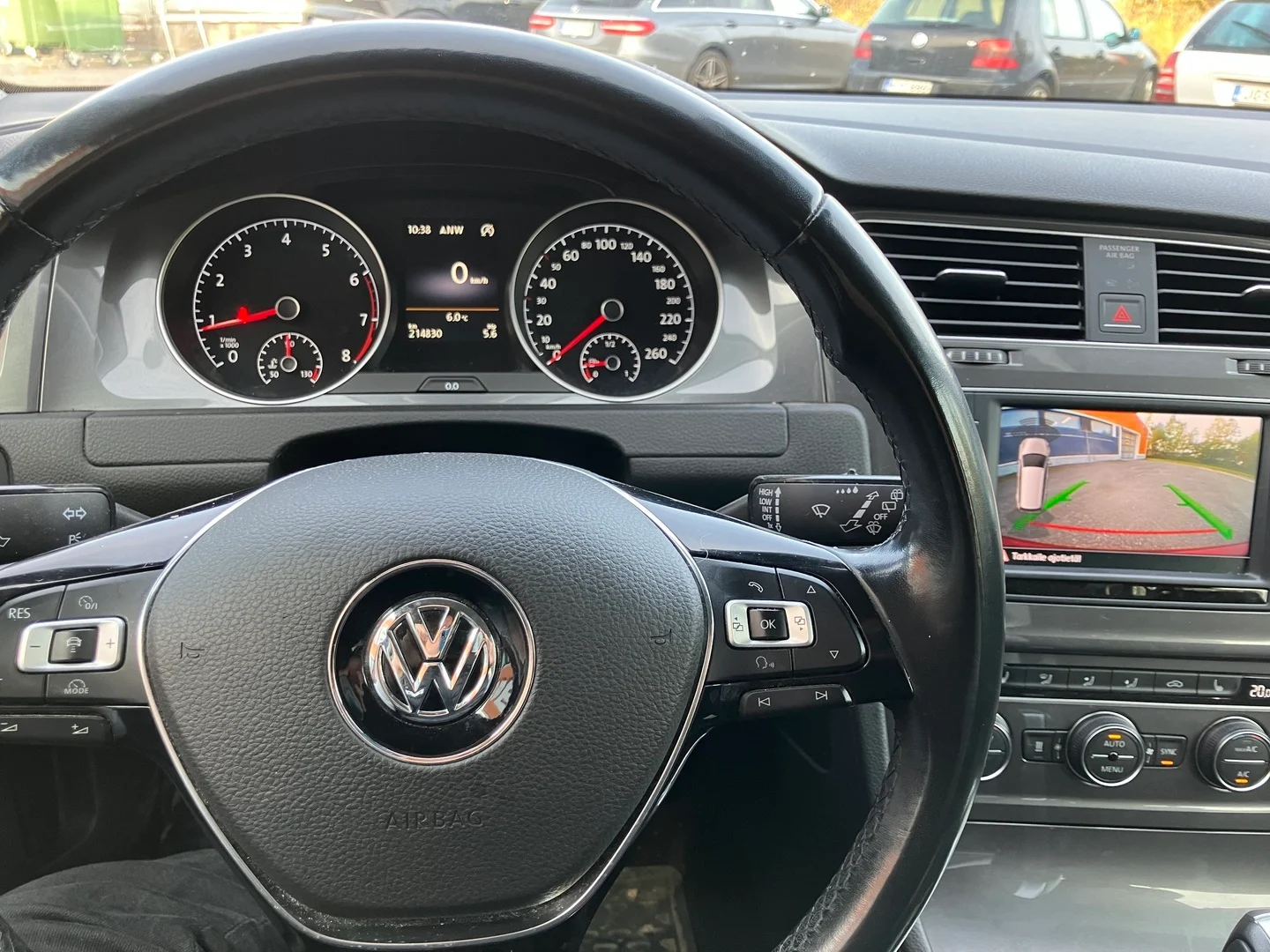 Car Image - JuJMIZVC8r48PzwjZKNXT