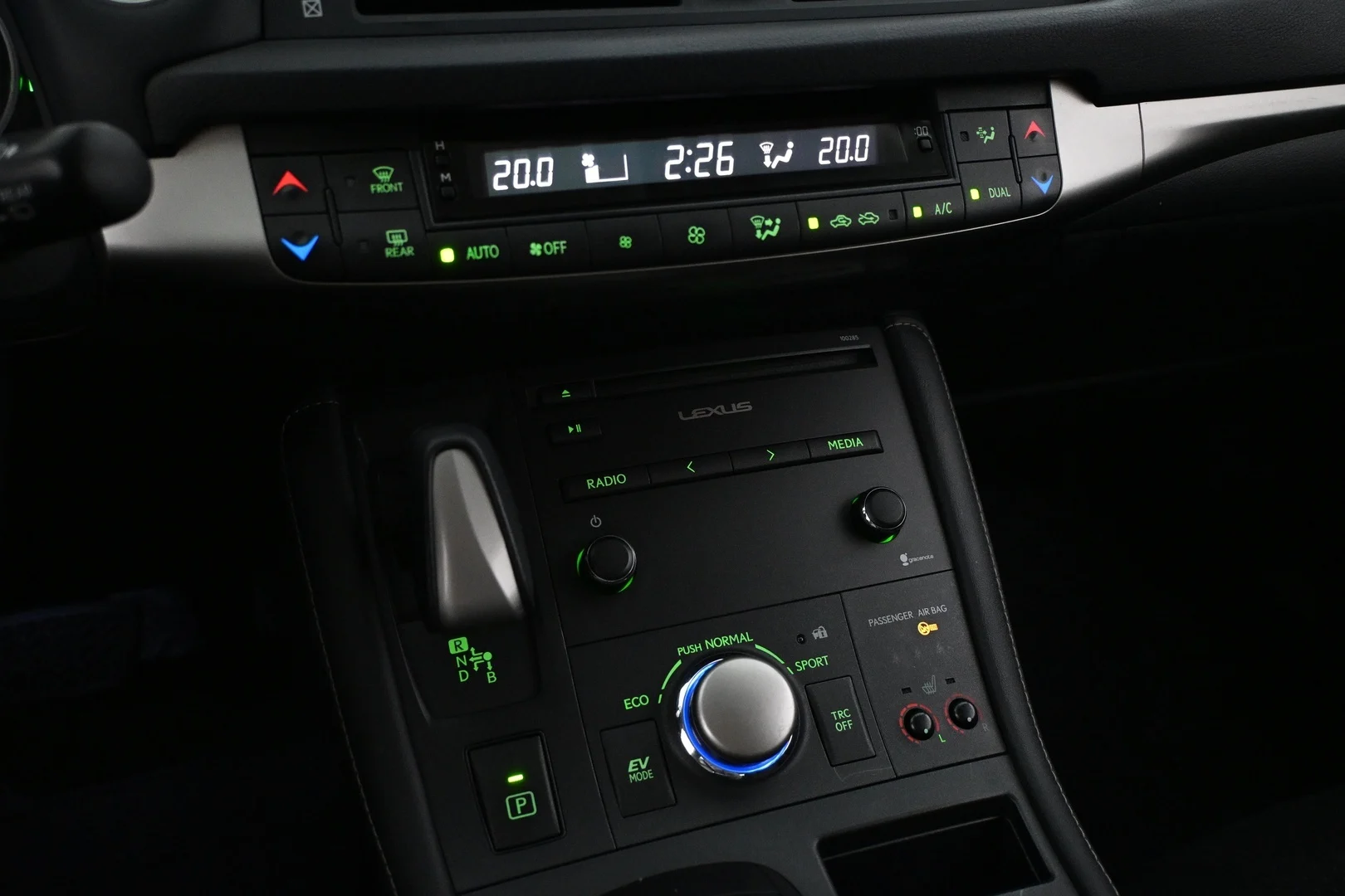 Car Image - 5yyC7swpldZPnXVxXea9KR