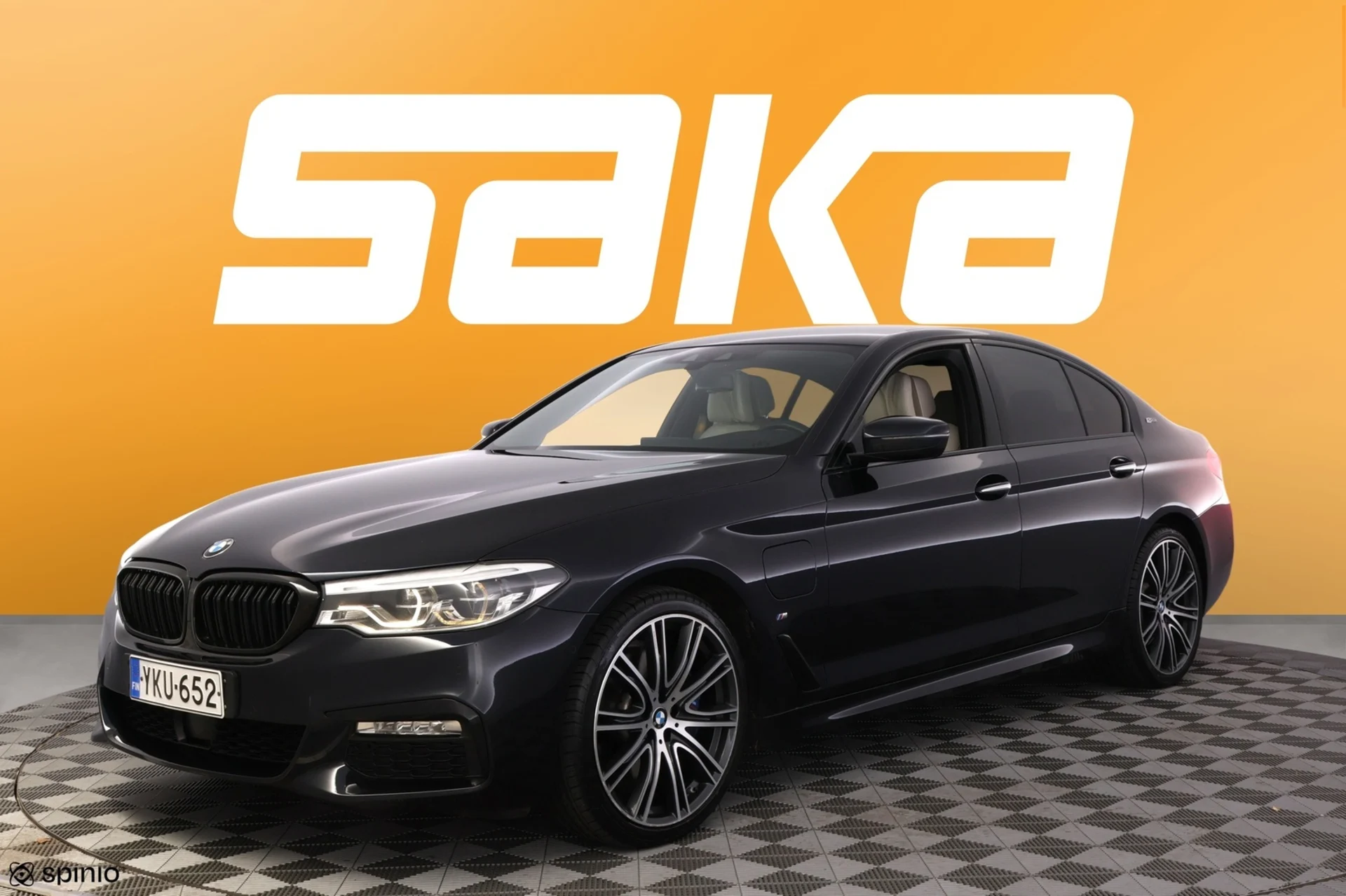 Car Image - 7iP7ZFFhs1rfljZx03UUW2