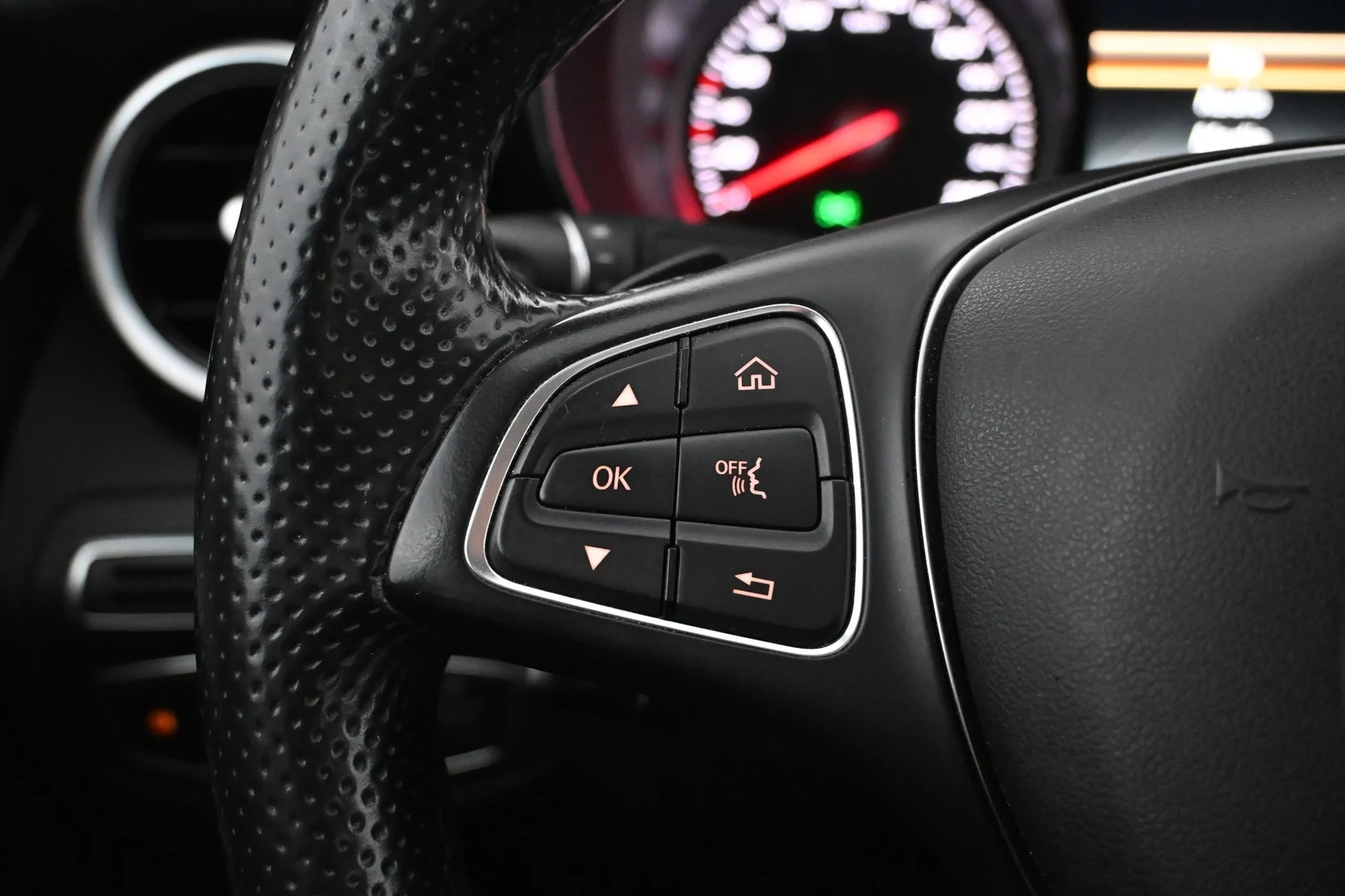 Car Image - 2bP3rTNCnDBrrtjeQYo8p6