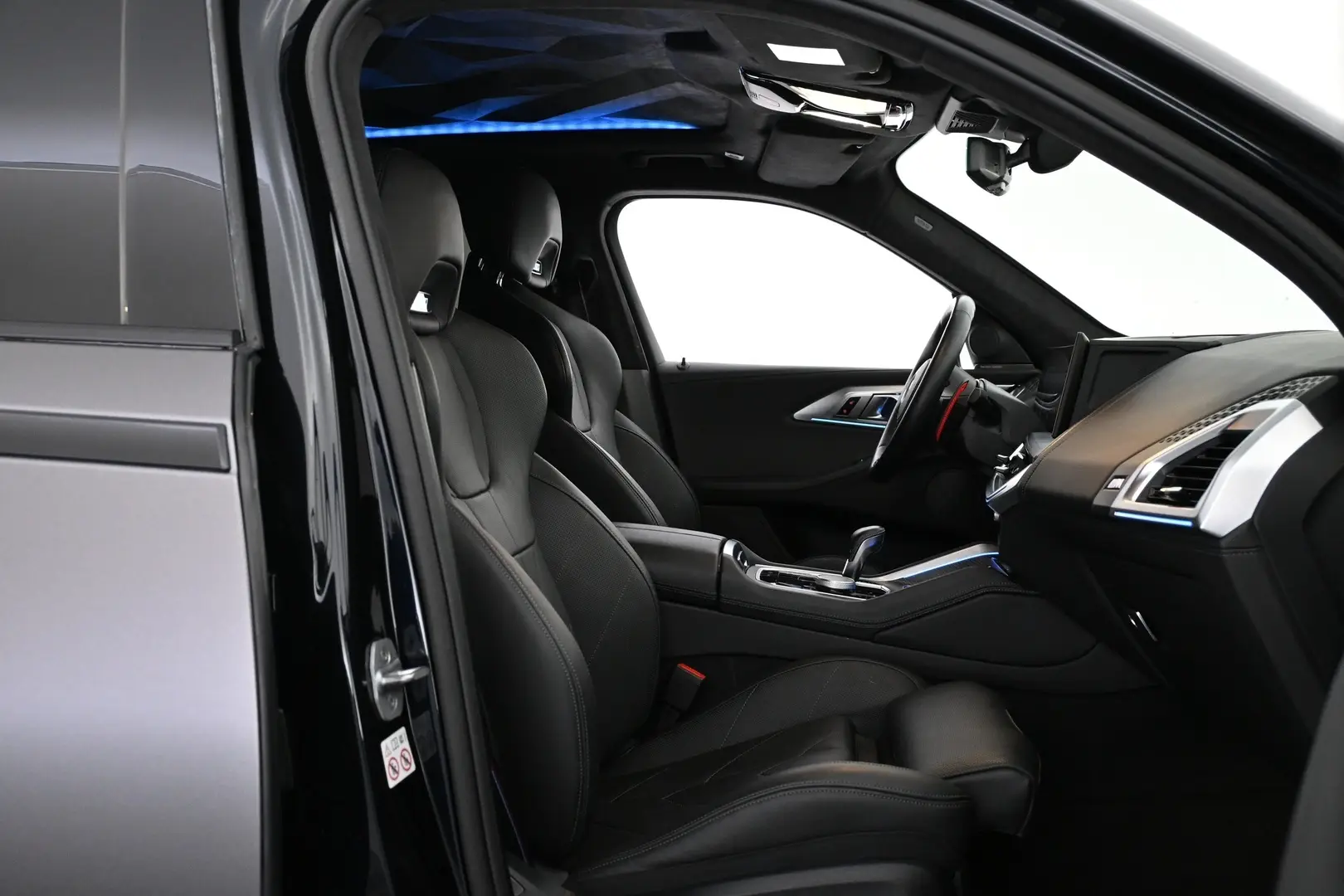 Car Image - 55aue0352q9y92yGLifWpl