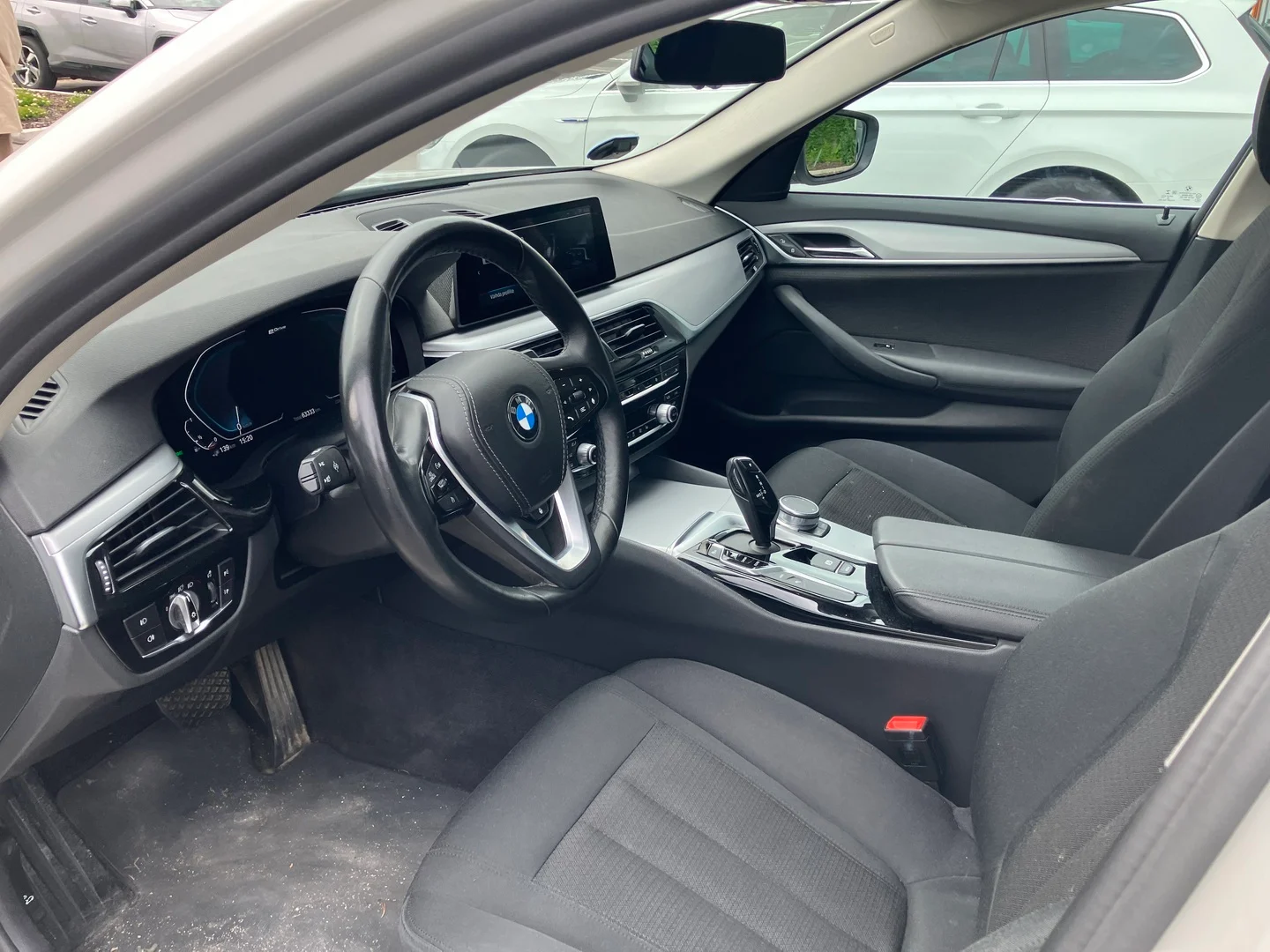 Car Image - 6oj7dDHcSWDYuFjZm3qTBz