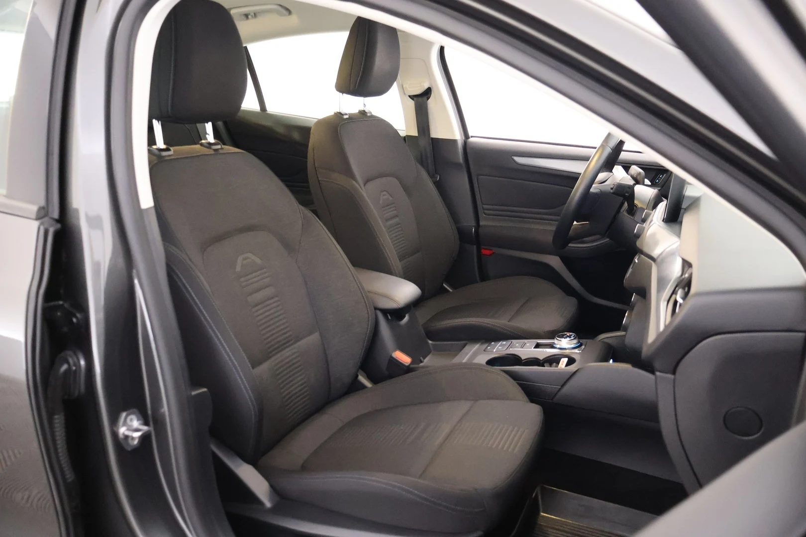 Car Image - 4BMcTWPlaK8IDPj2TMy2vg