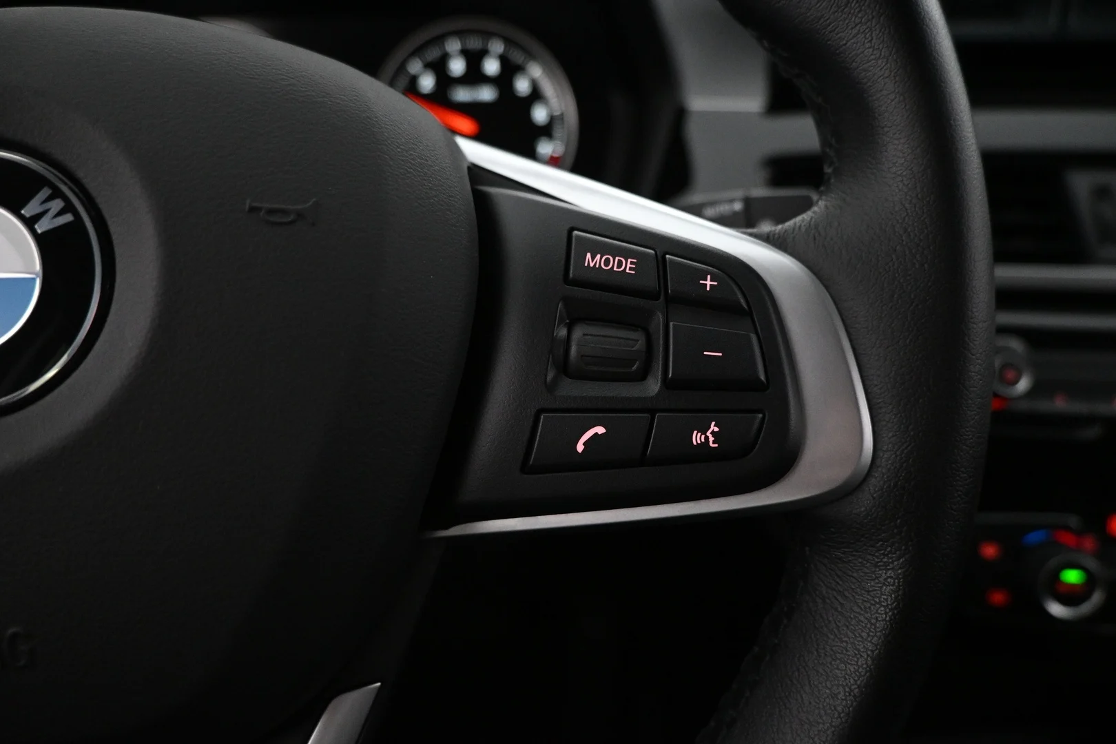 Car Image - 4PBFOBdODUbRLOysesN0Hg