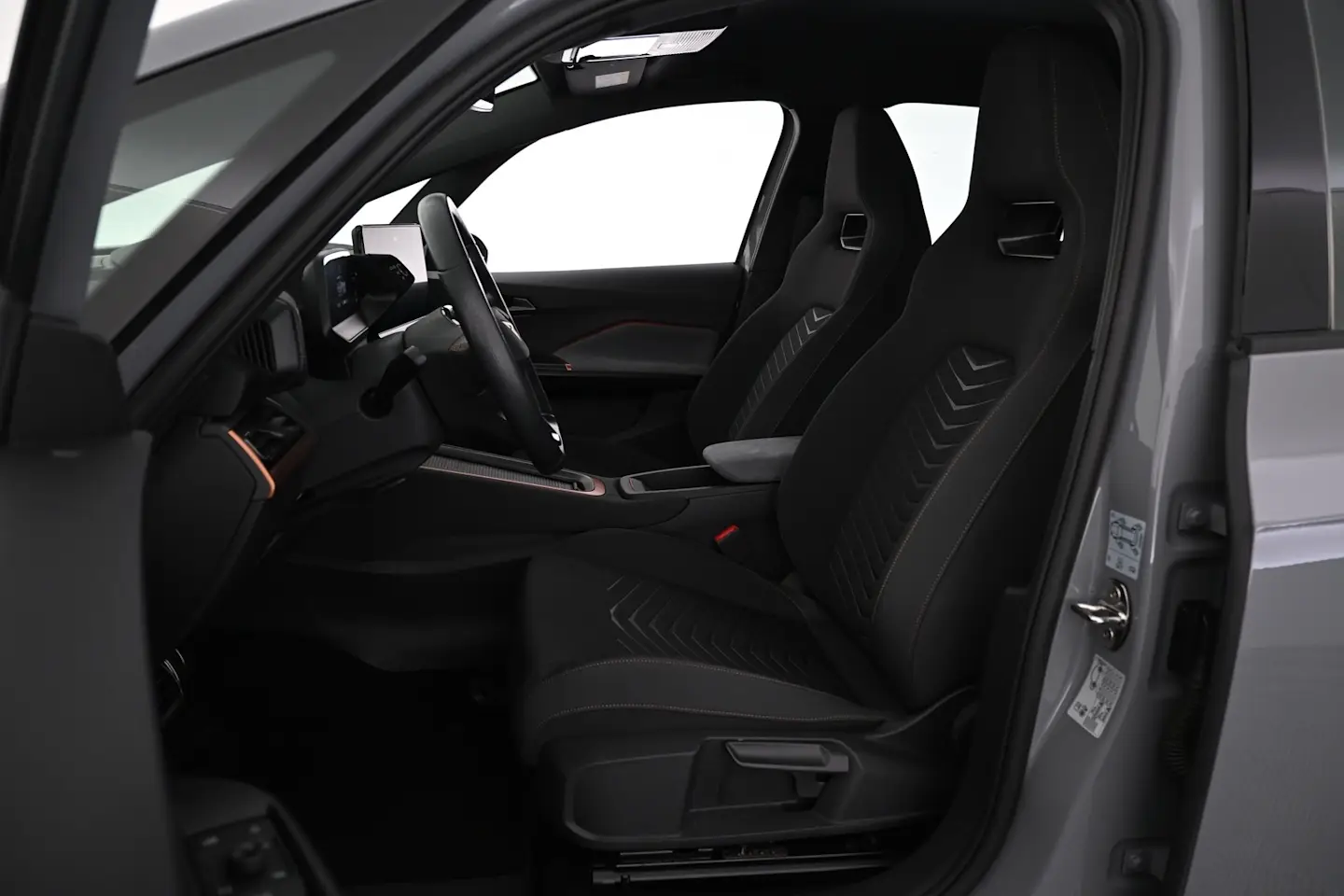 Car Image - BtLnPA5sLE9b178SY2Oxa