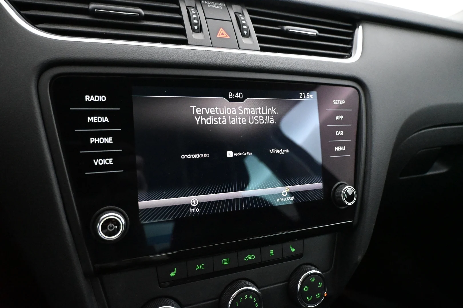 Car Image - 78N75HaQDzLRg2IhdgeUdB
