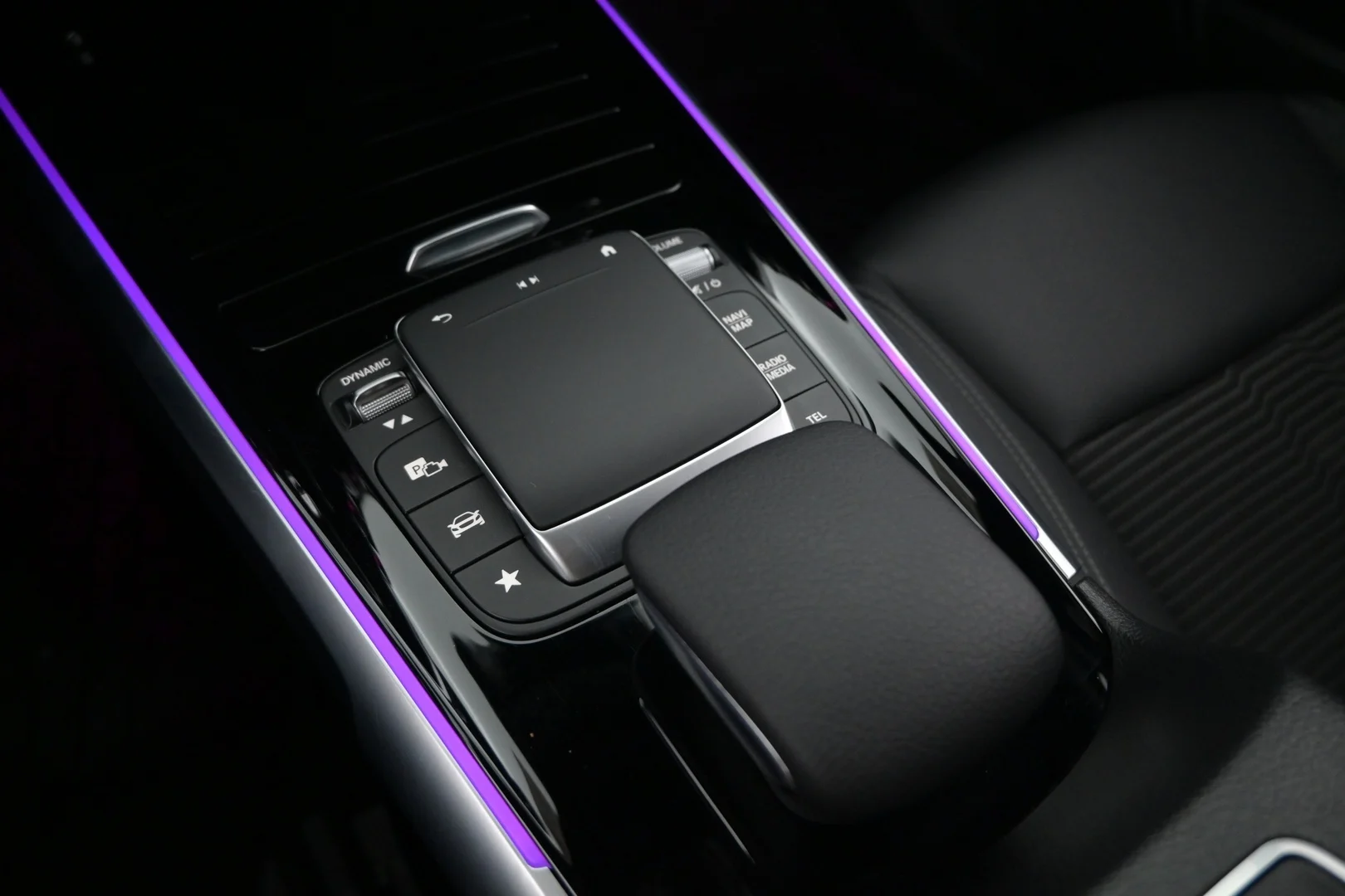 Car Image - 18CPAx3excHw56xBJOppj7